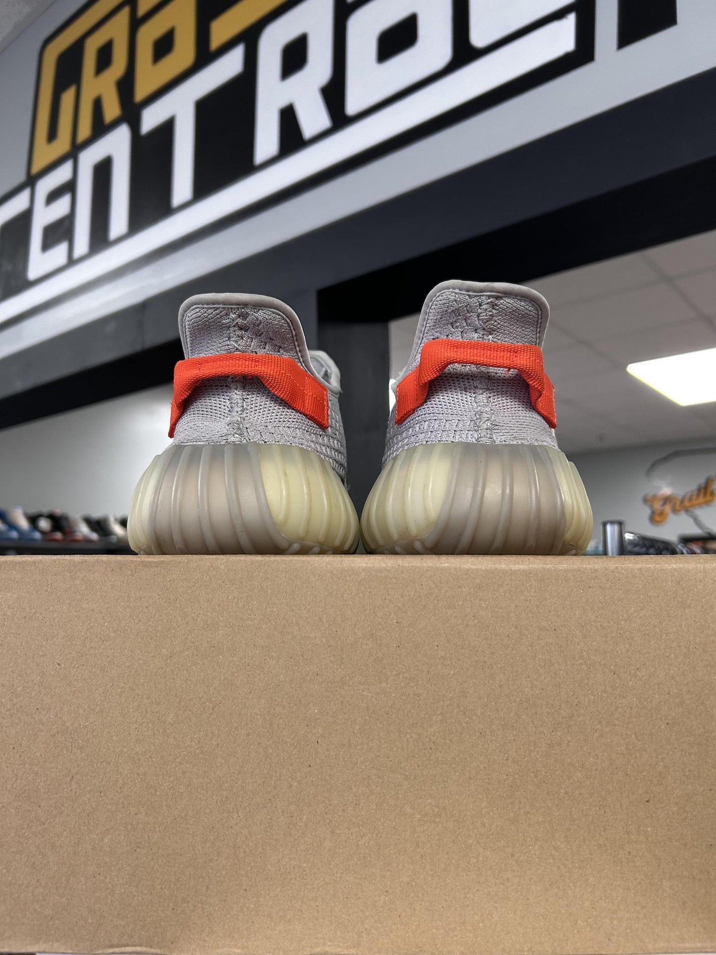 Yeezy 350 "Tail Light" Used Size 13