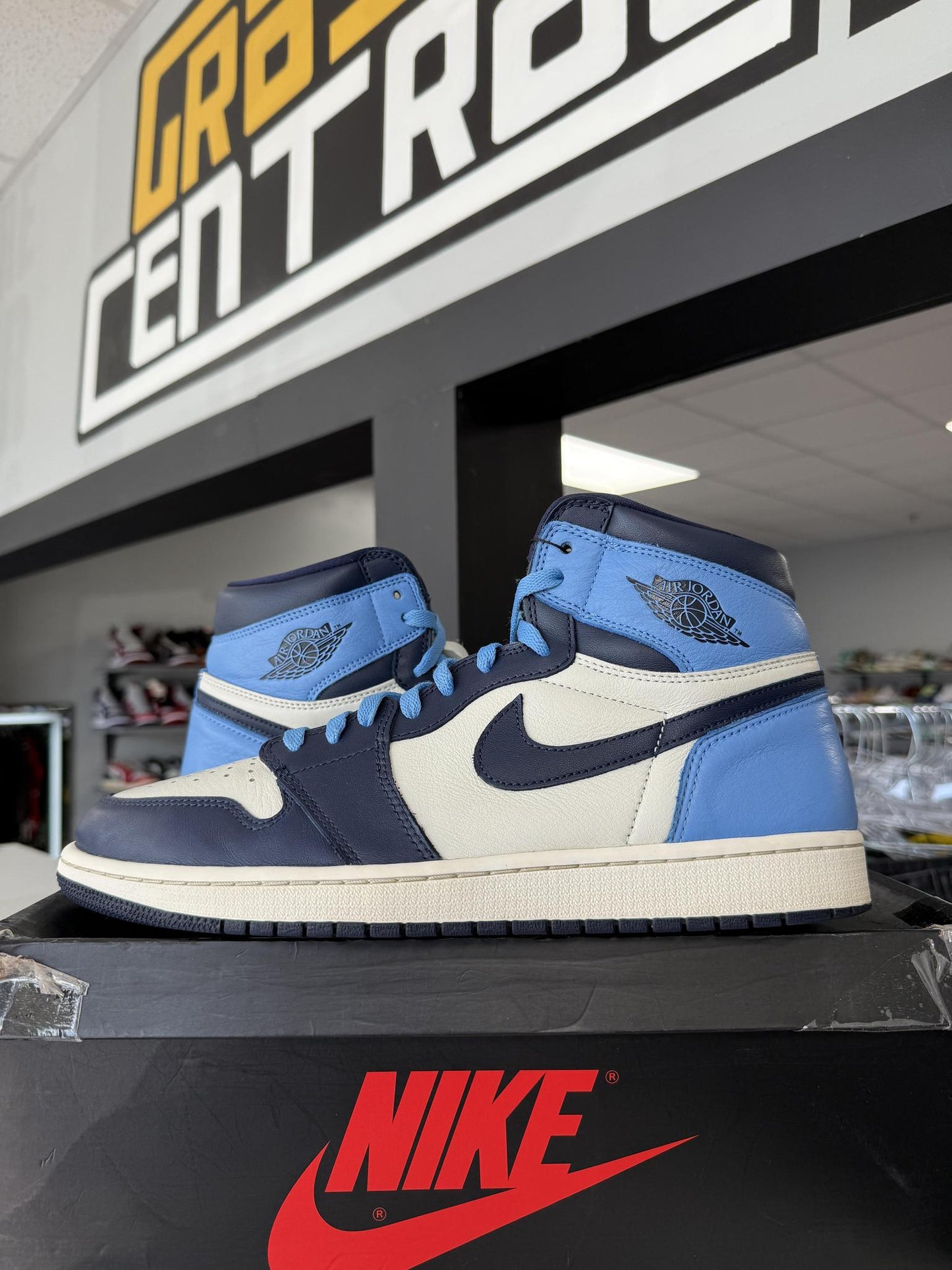 Jordan 1 "Obsidian" Used Size 13