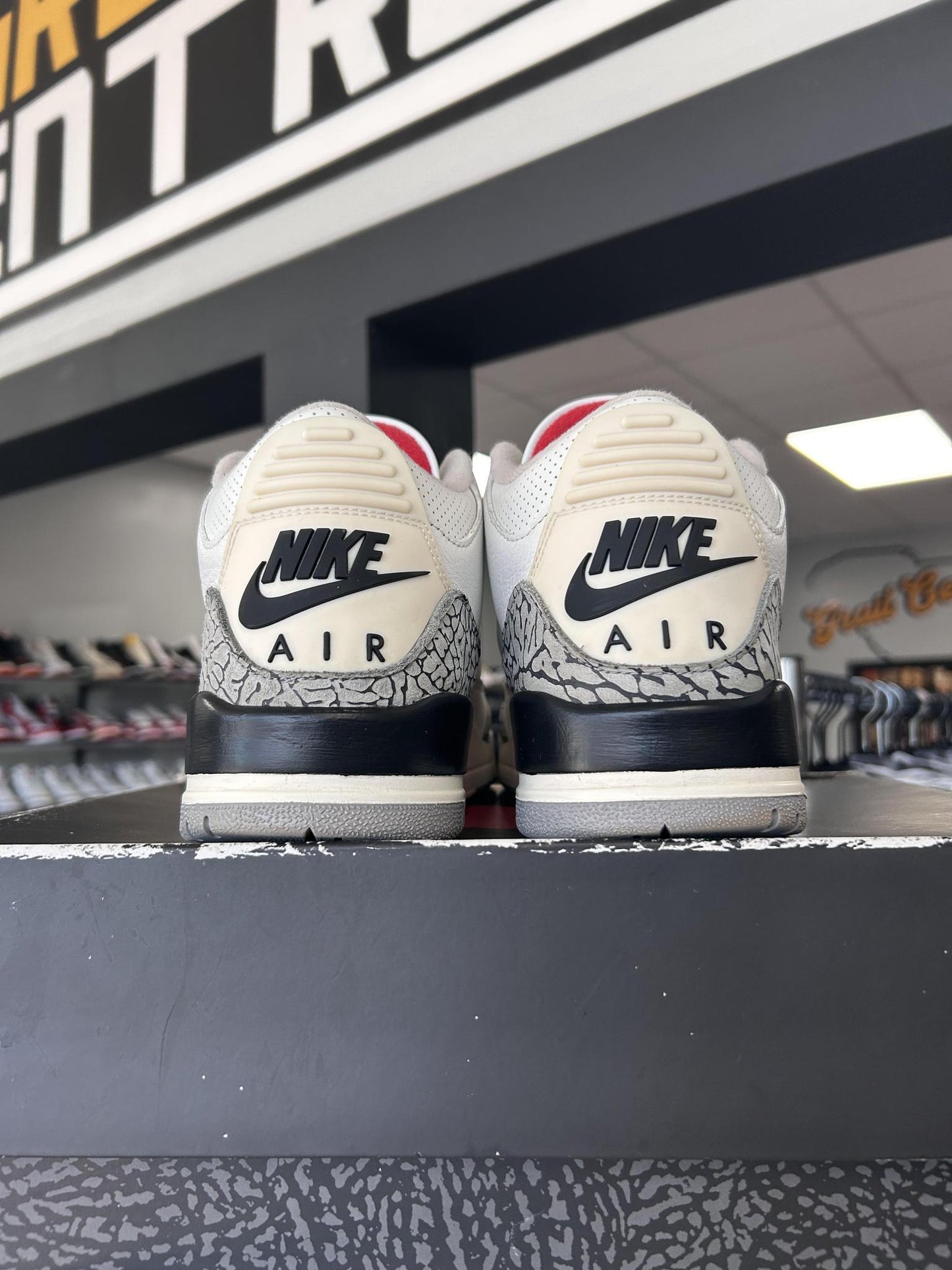 Jordan 3 "White Cement Reimagined" Used Size 9