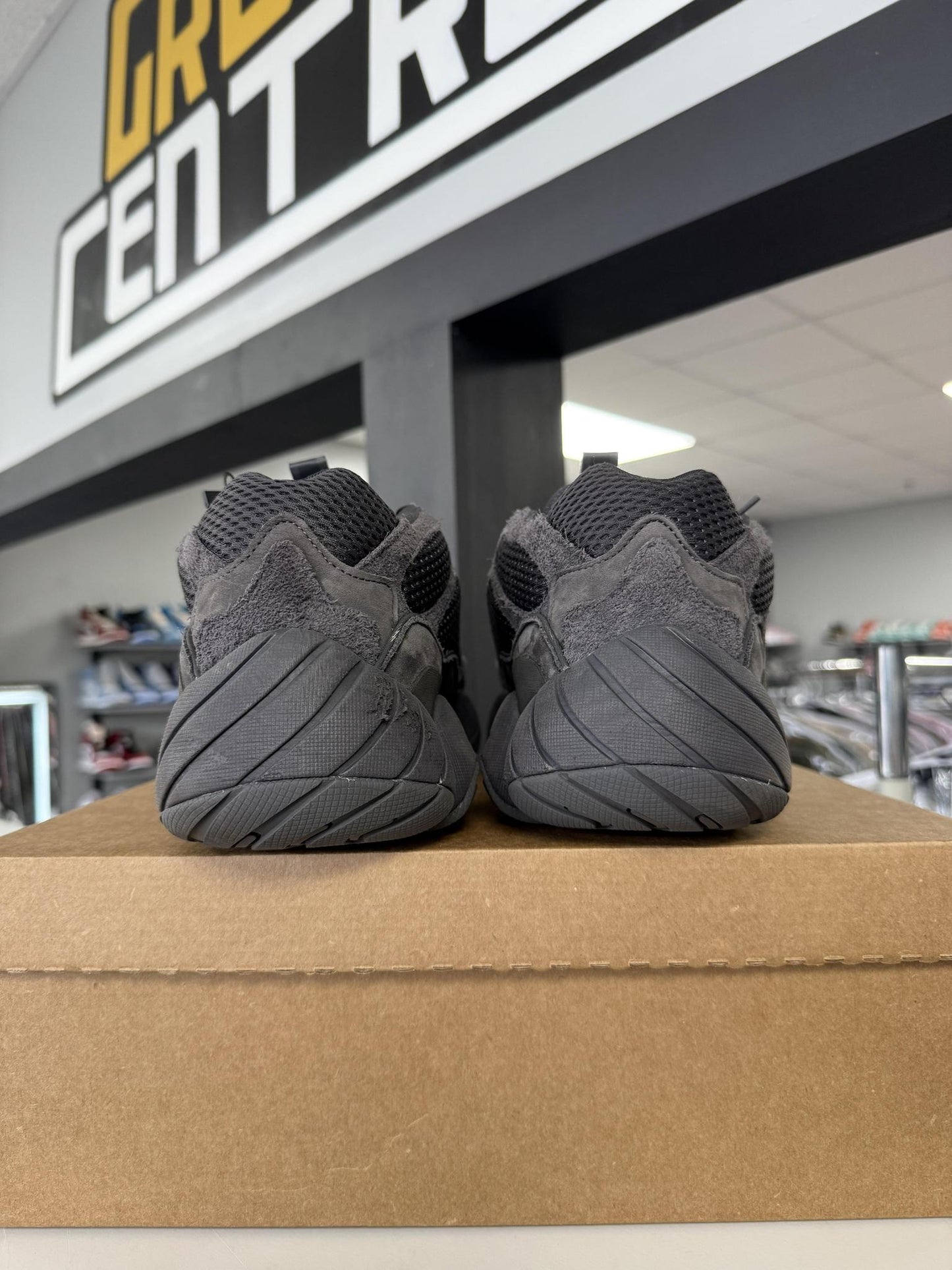 Yeezy 500 "Utility Black" Used Size 15