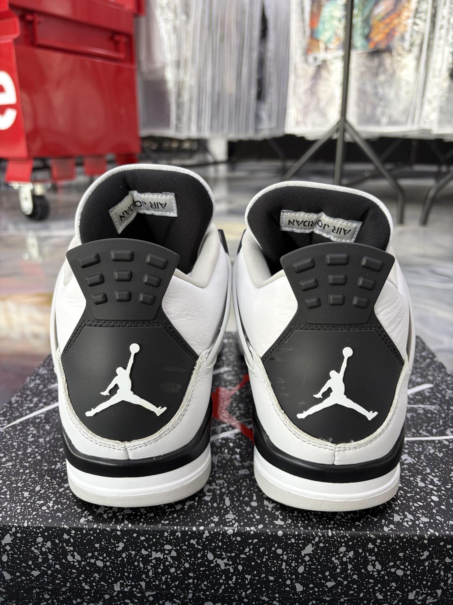 Jordan 4 "Military Black" Used Size 11