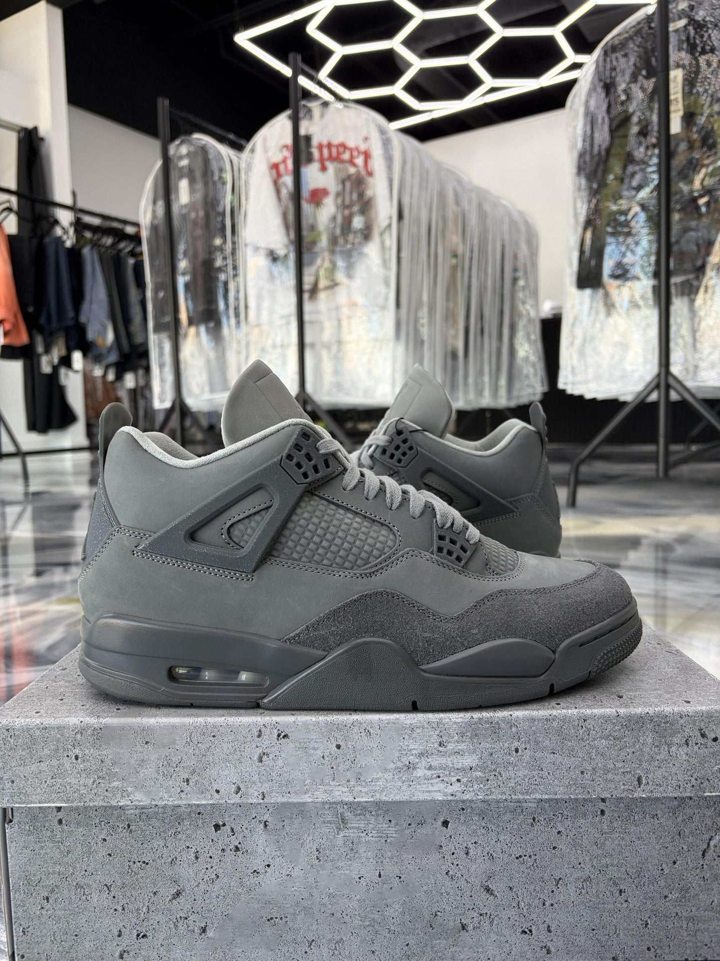Jordan 4 "Wet Cement" Used Size 11.5