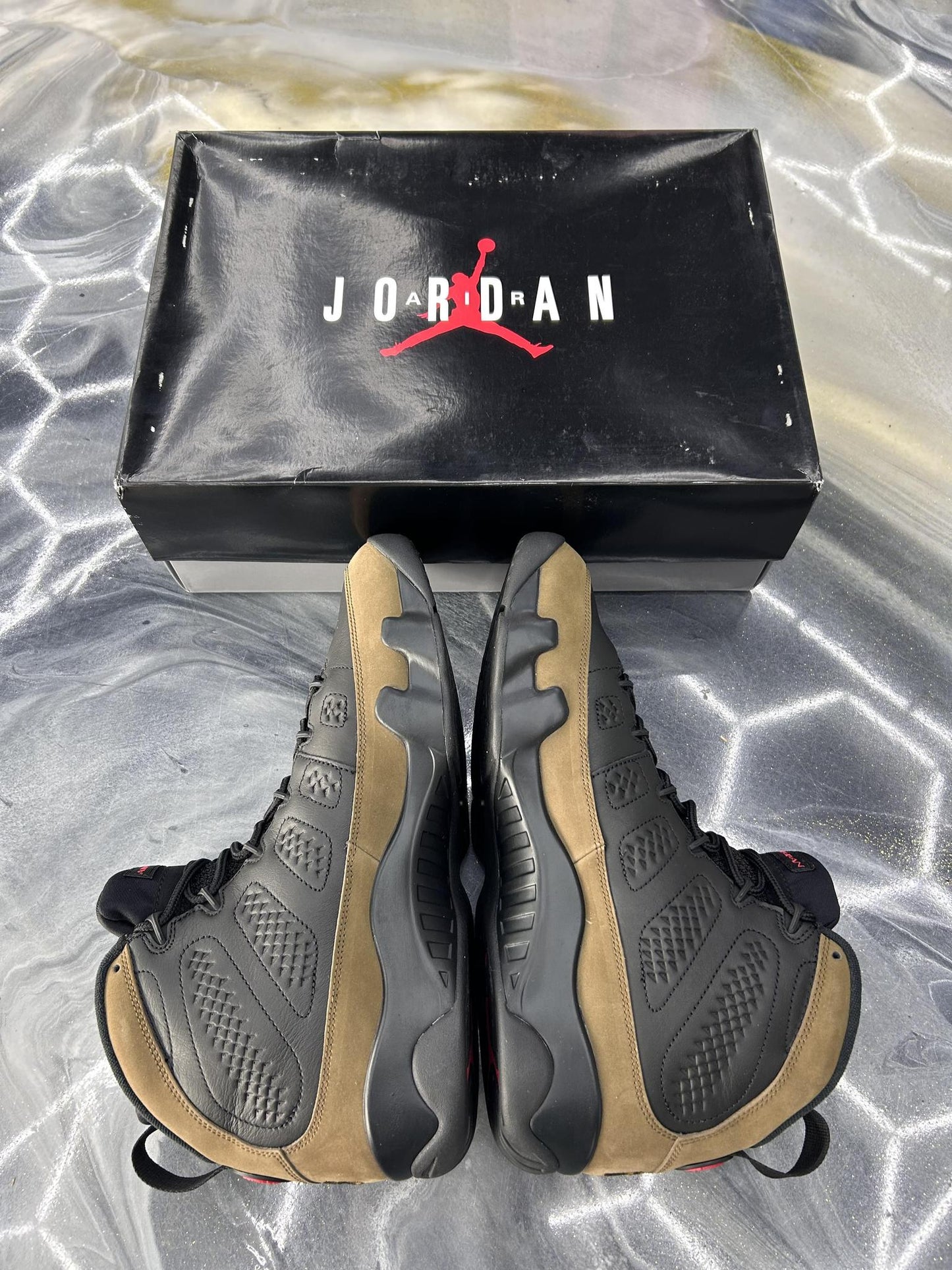 Jordan 9 "Olive" Used Size 13