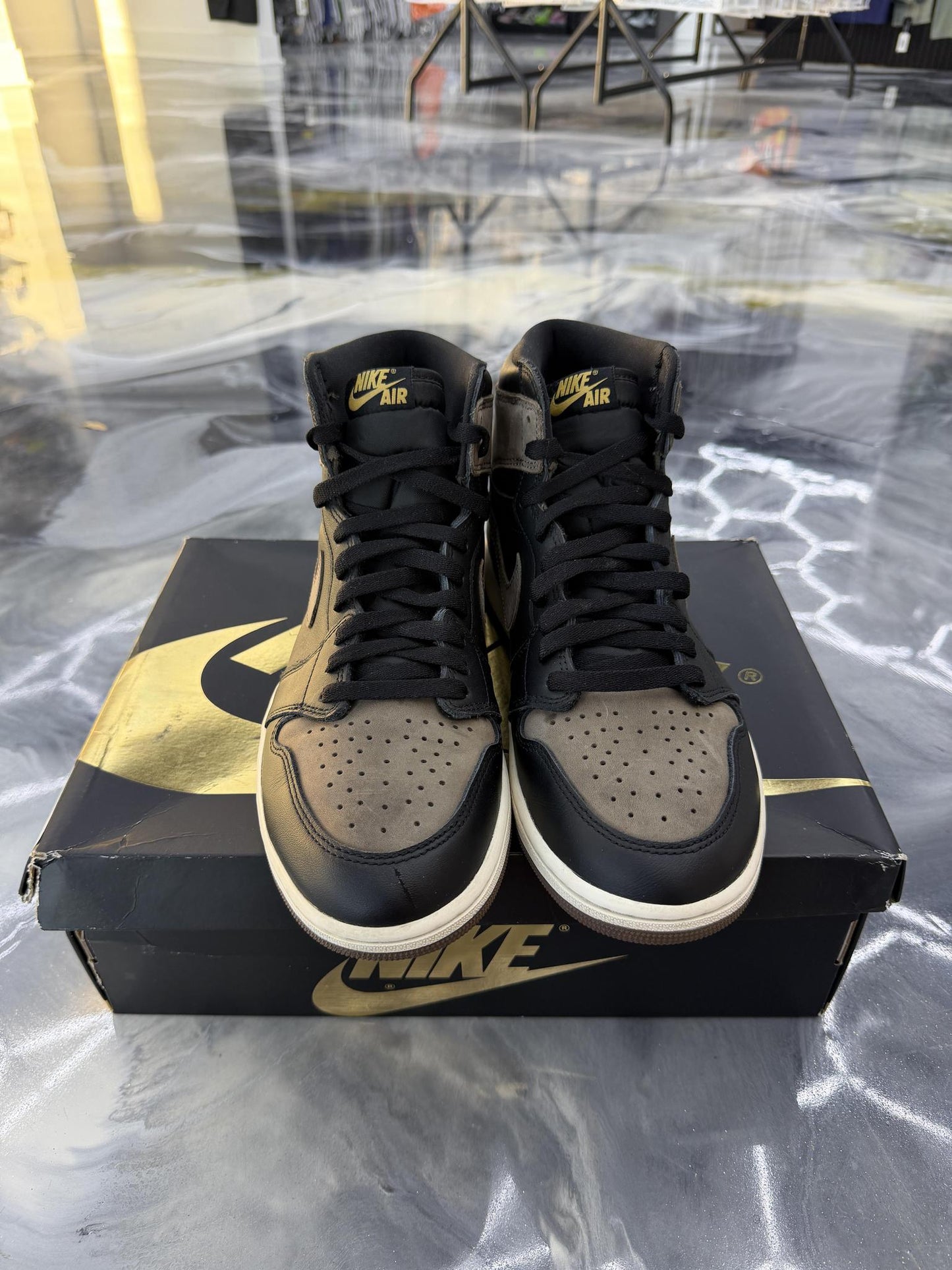 Jordan 1 "Palomino" Used Size 11