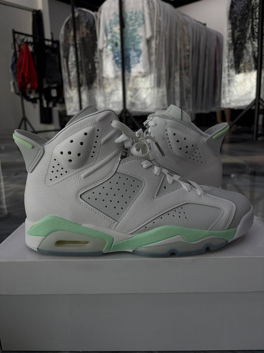 Jordan 6 "Mint" Used Size 11M/9.5M