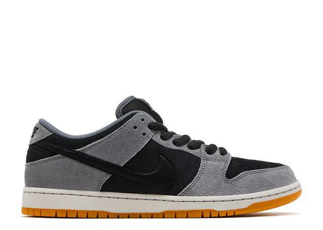 Nike SB Dunk Low "Dark Smoke Grey"