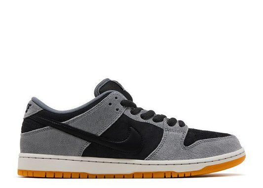 Nike SB Dunk Low "Dark Smoke Grey"