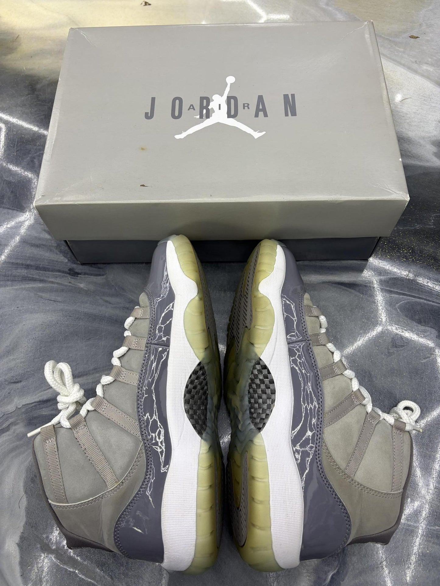 Jordan 11 "Cool Grey" Used Size 7Y/8.5W