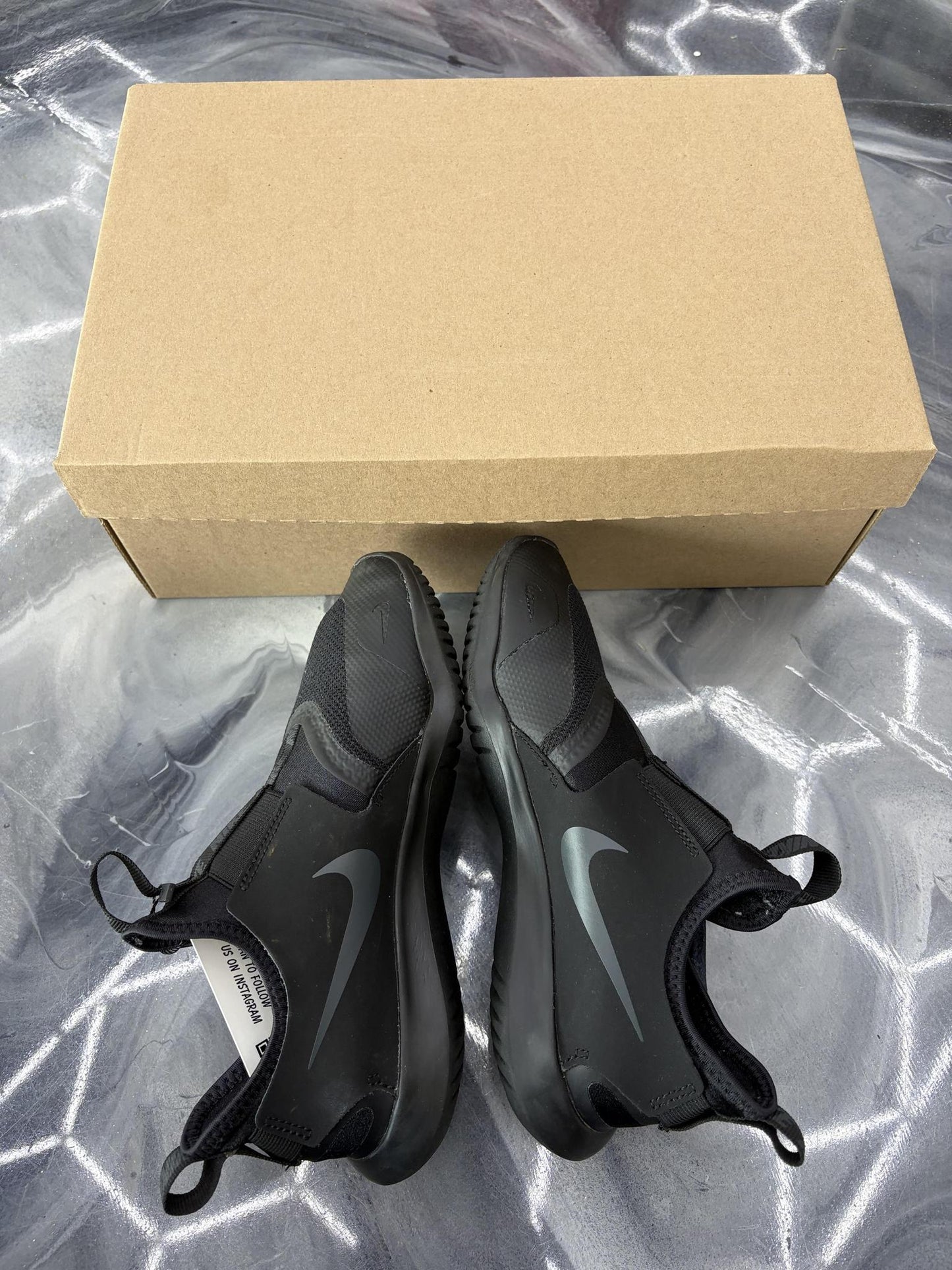 Nike Flex Runner "Triple Black" Used Size 4.5Y/6W