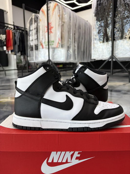 Nike "Panda" Dunk High Used Size 9