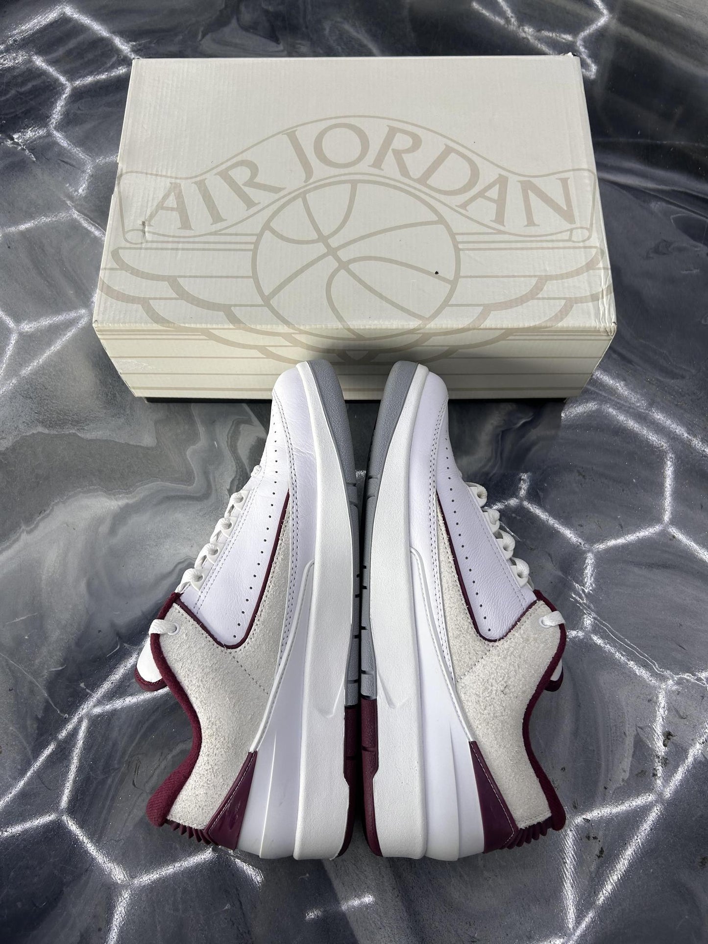 Jordan 2 Low "Cherrywood Red" Used Size 11