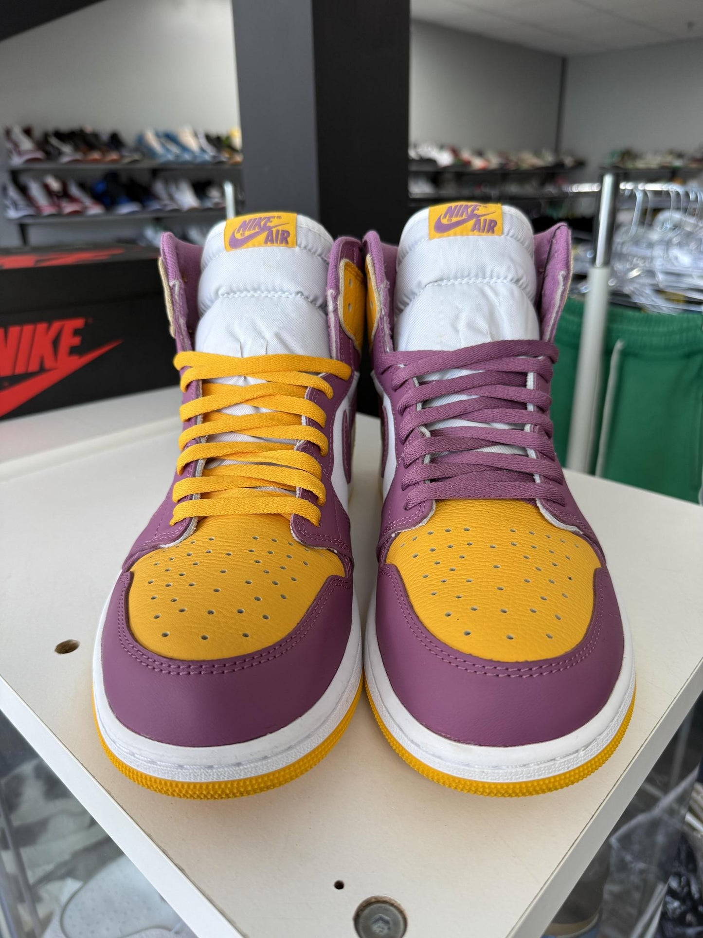 Jordan 1 "Brotherhood" Used Size 12