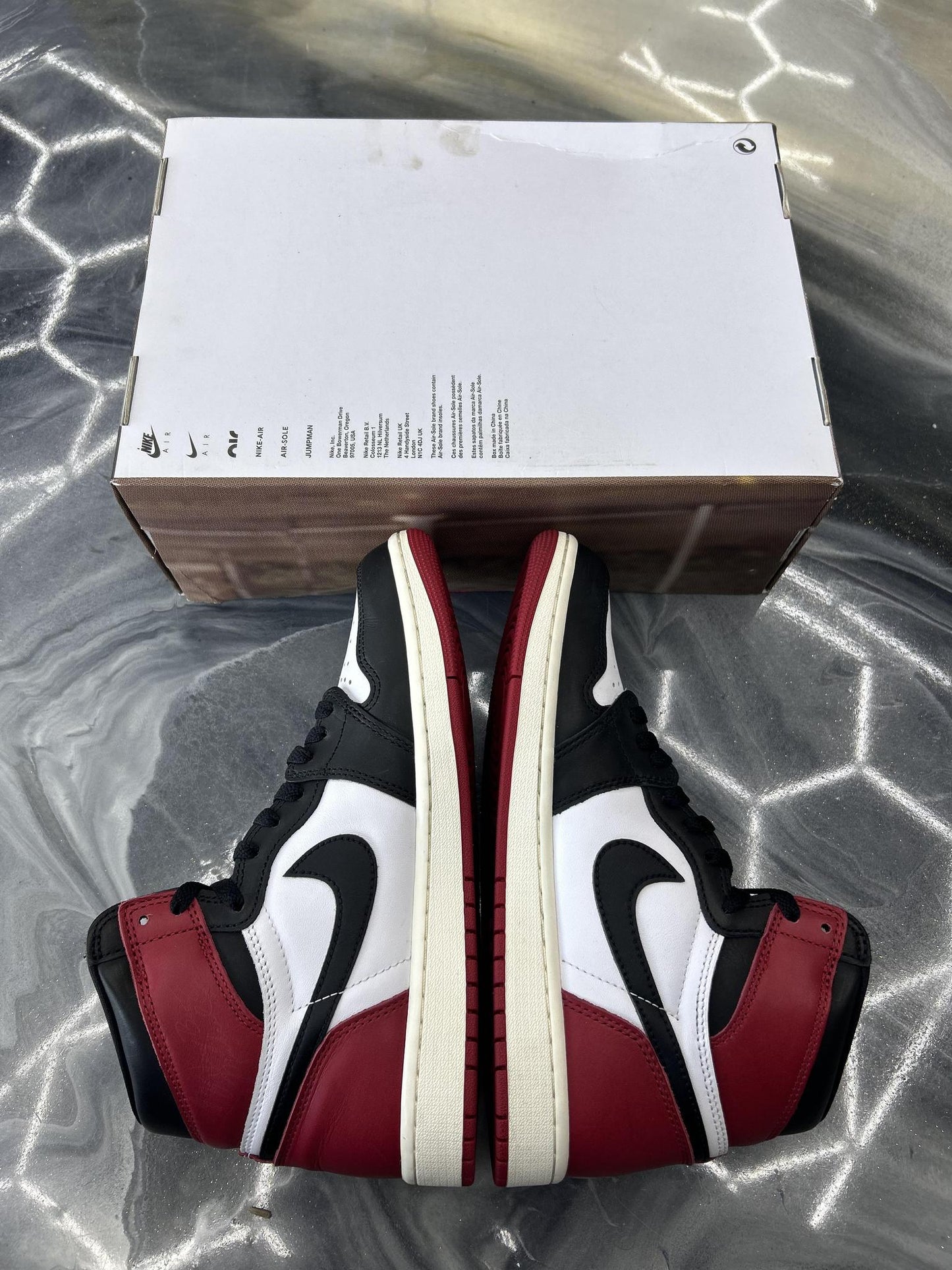 Jordan 1 "Black Toe" Used Size 9