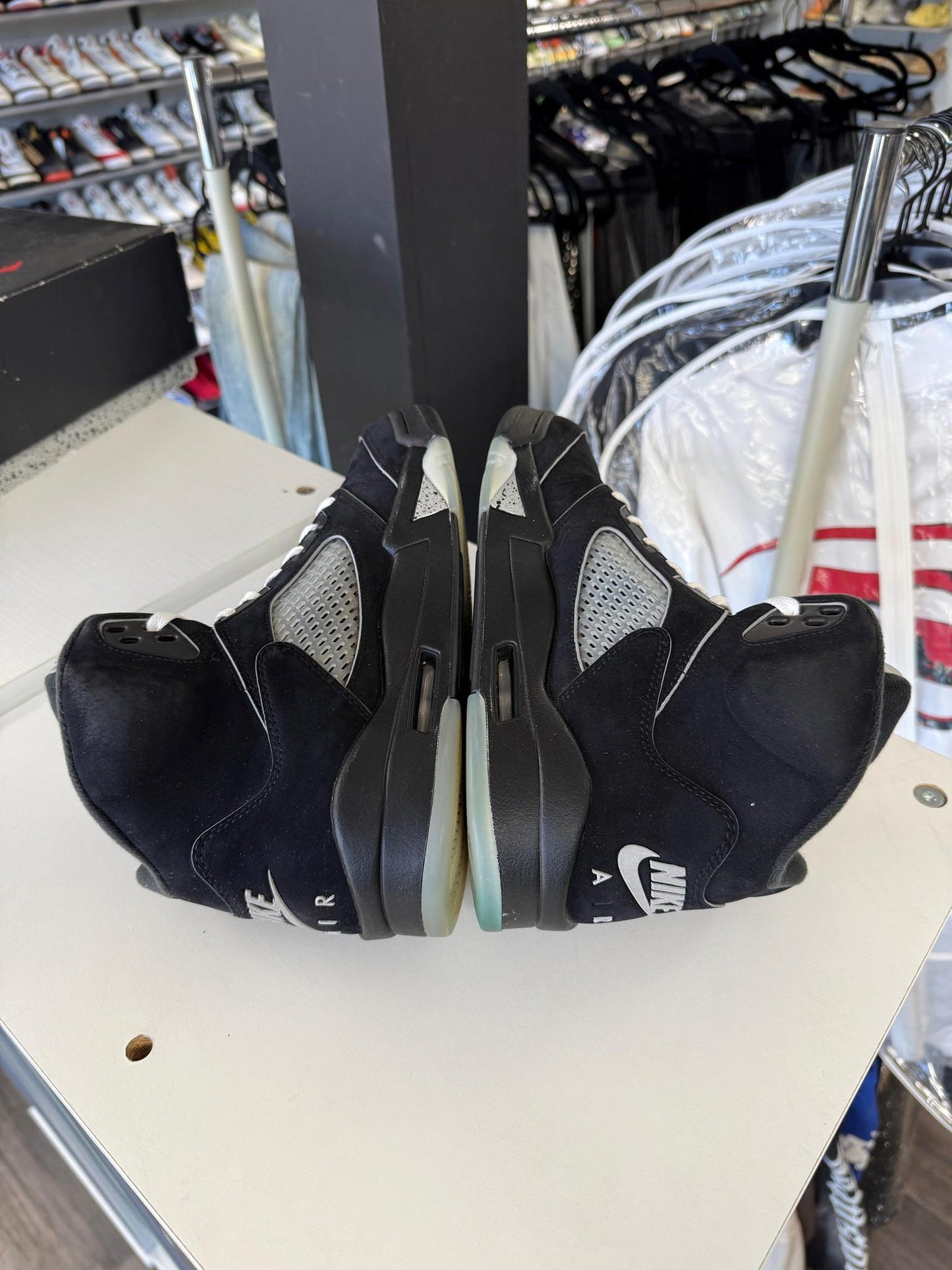 Jordan 5 "Metallic Reimagined" Used Size 10
