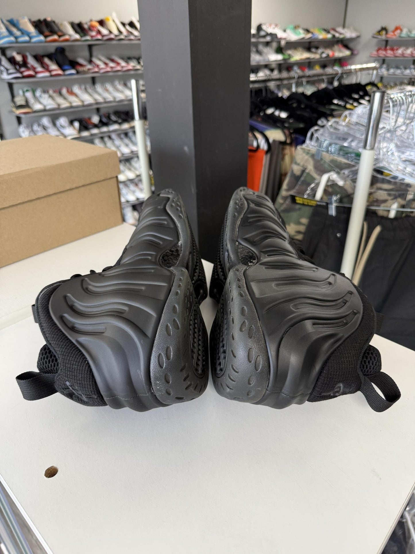 Nike Foamposite "Anthracite" Used Size 14