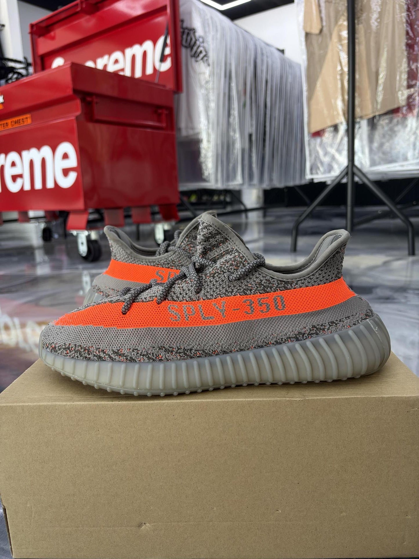 Yeezy 350 "Beluga" Used Size 10