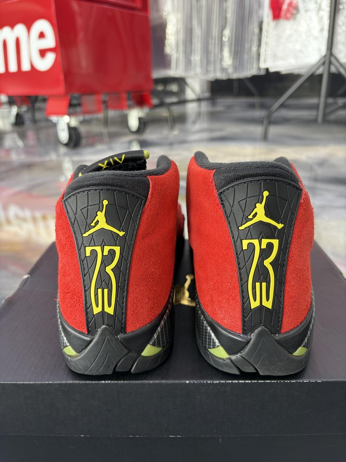 Jordan 14 "Ferrari" Used Size 6Y/7.5W
