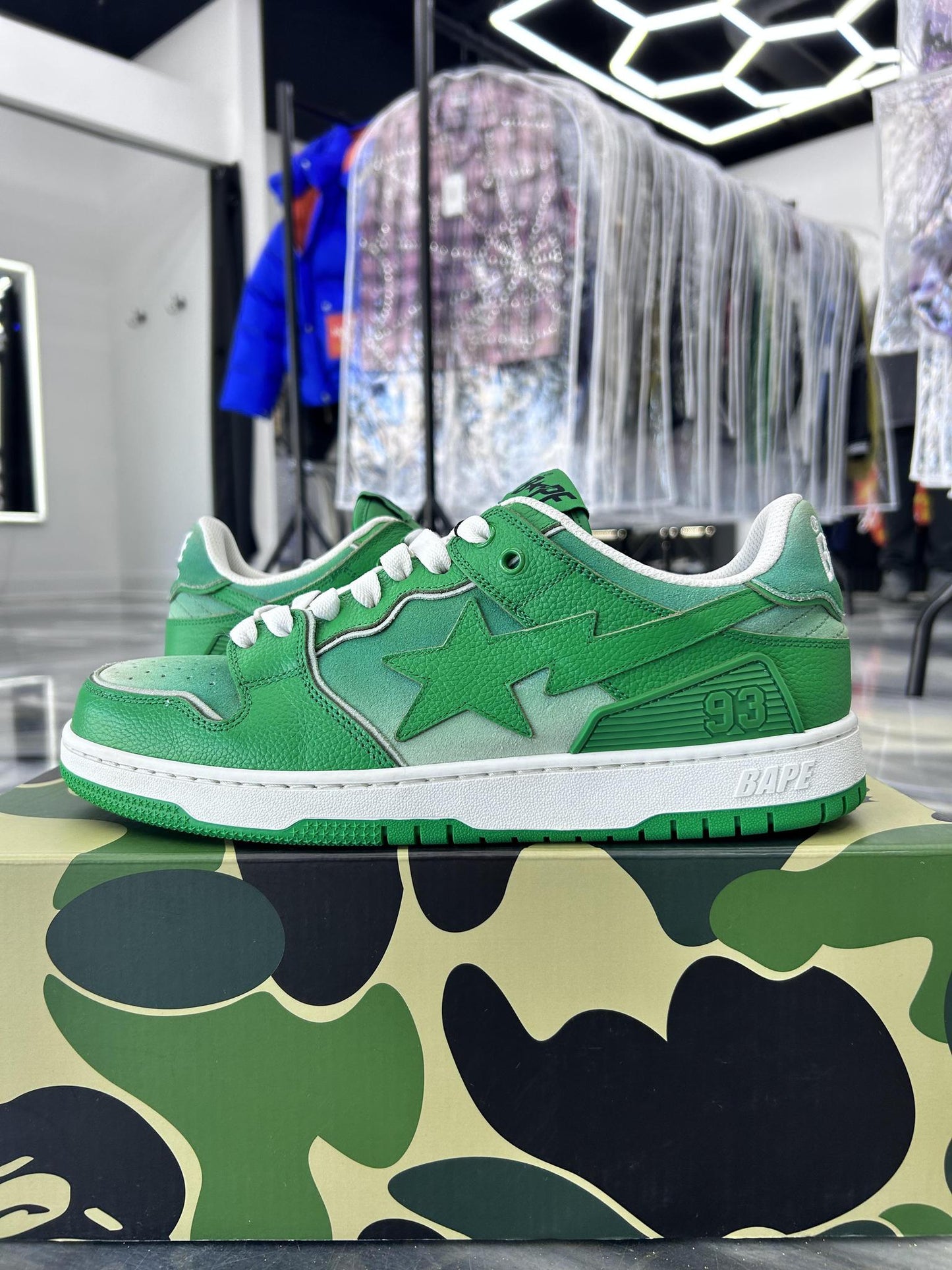 Bape SK8 "Green/White" Used Size 10