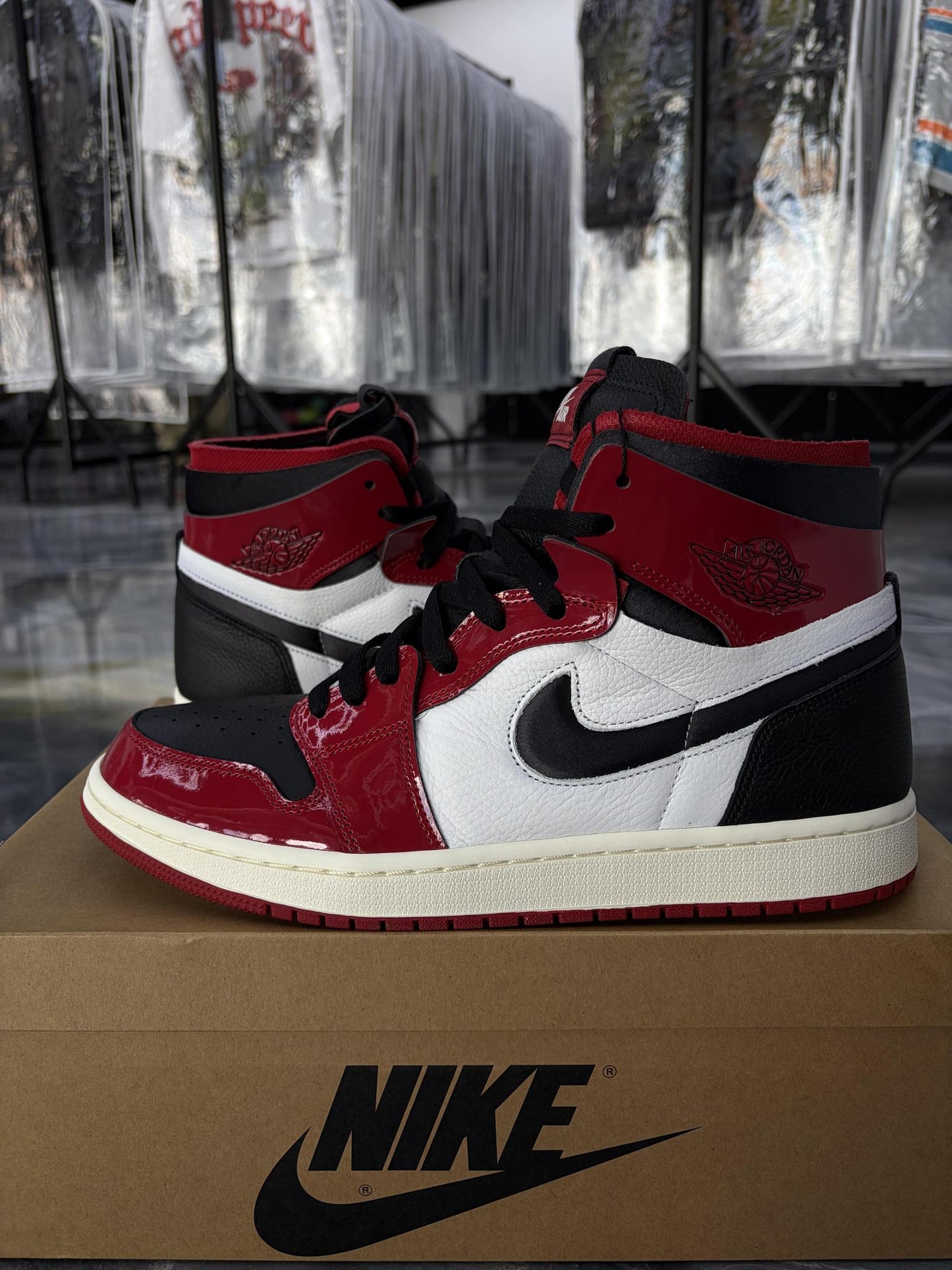 Jordan 1 High Zoom Air CMFT "Chicago" Used Size 10.5