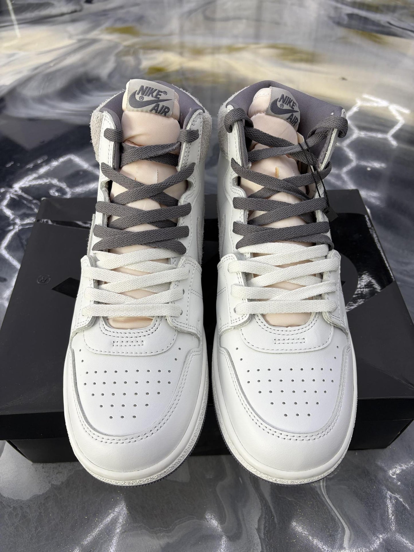 Nike Jordan Air Ships "Tech Grey"
