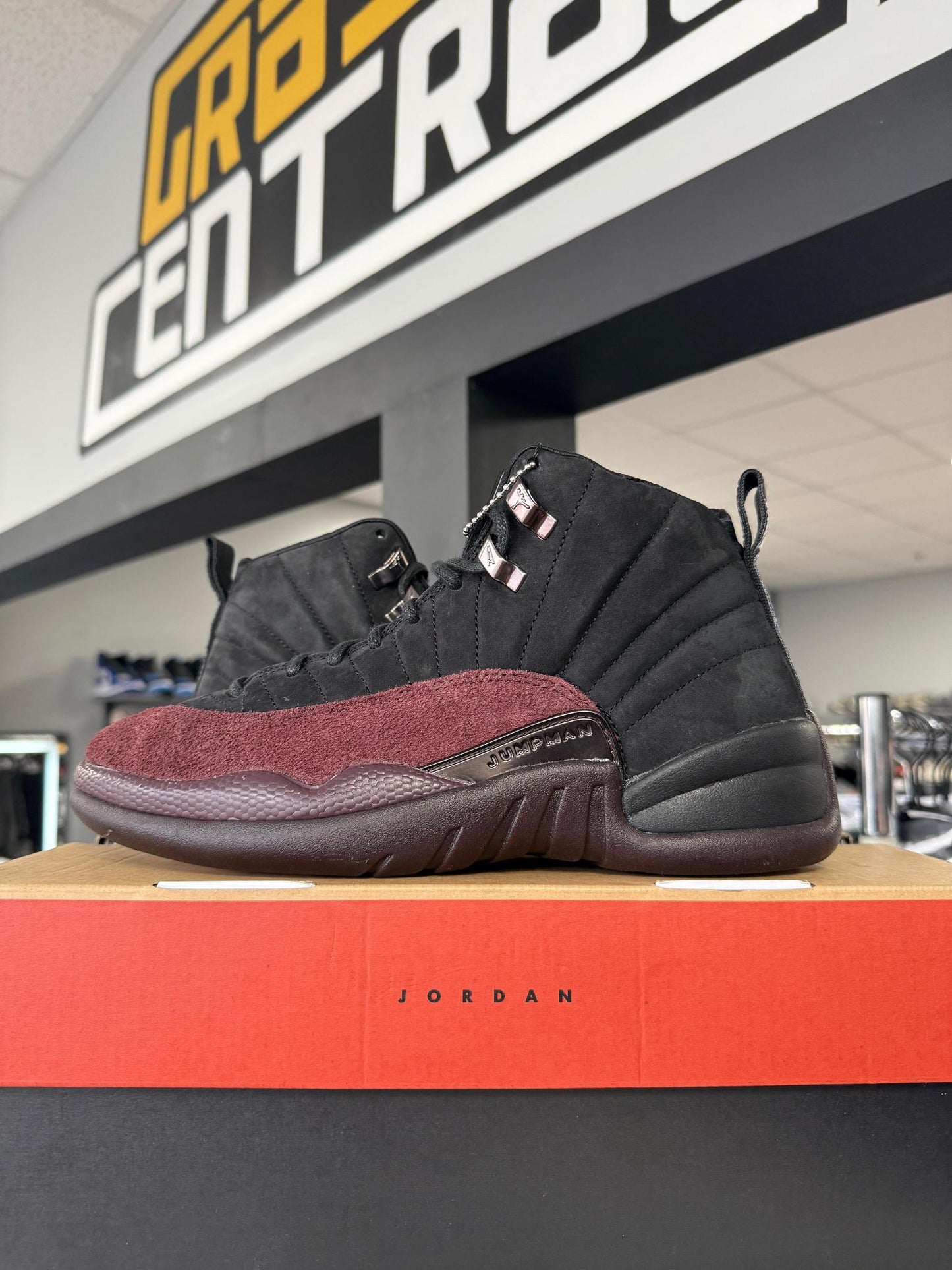 Jordan 12 x A Ma Maniere "Black" Used Size 8