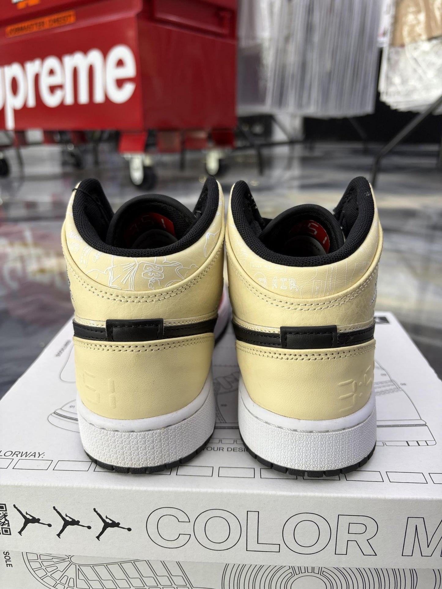 Jordan 1 Mid 88 "Dunk Contest" Used Size 5Y/6.5W