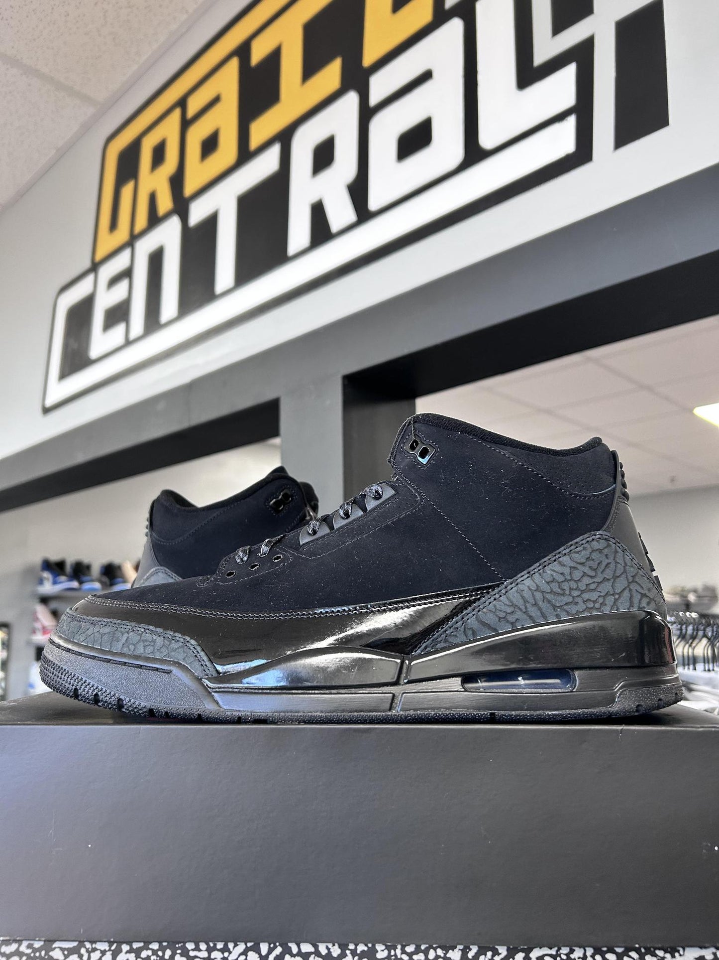 Jordan 3 "Black Cat" Used Size 14