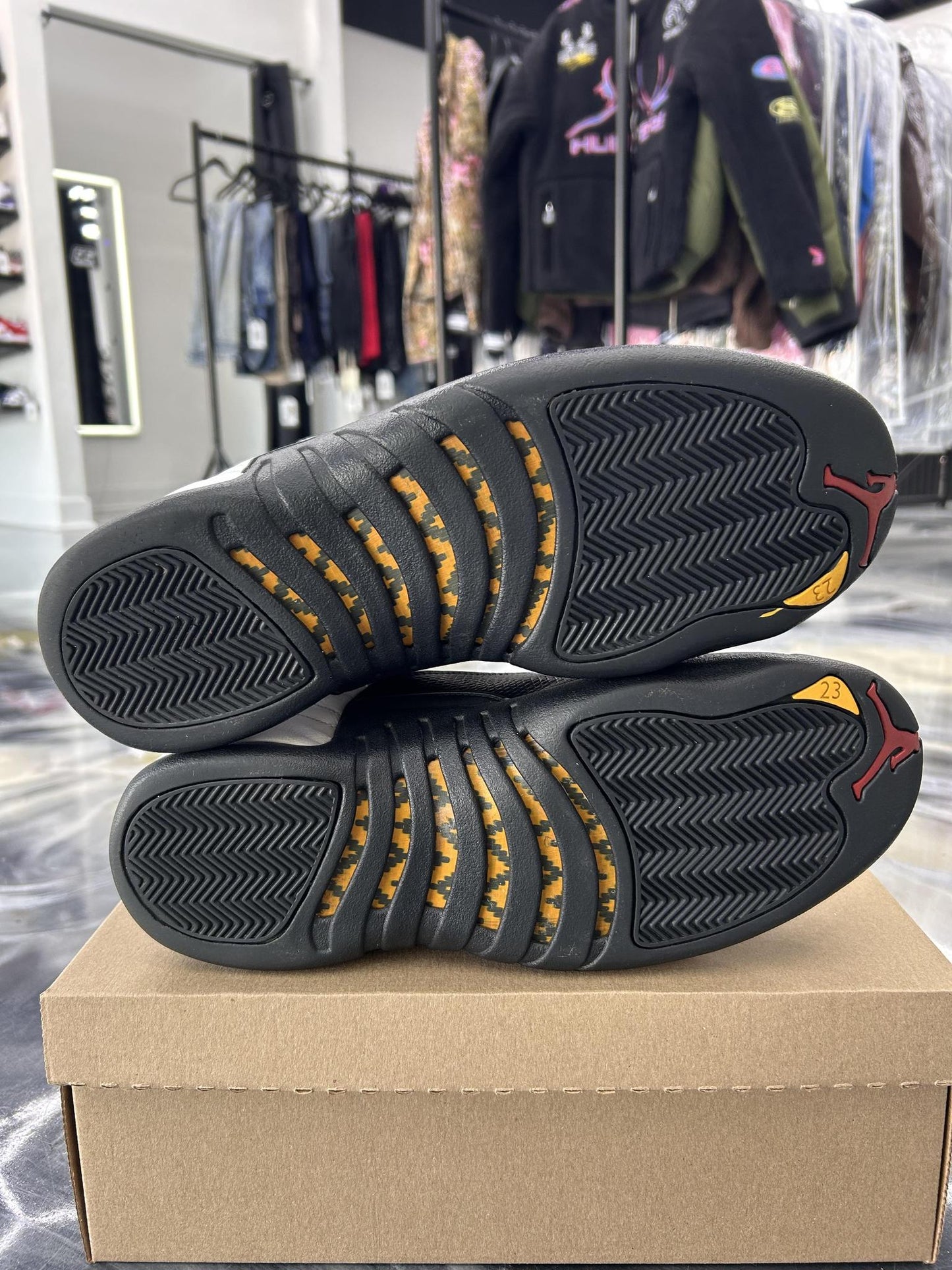 Jordan 12 "Taxi" Used Size 12