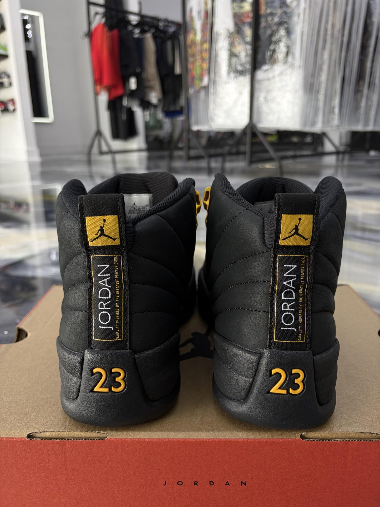 Jordan 12 "Reverse Taxi" Used Size 9
