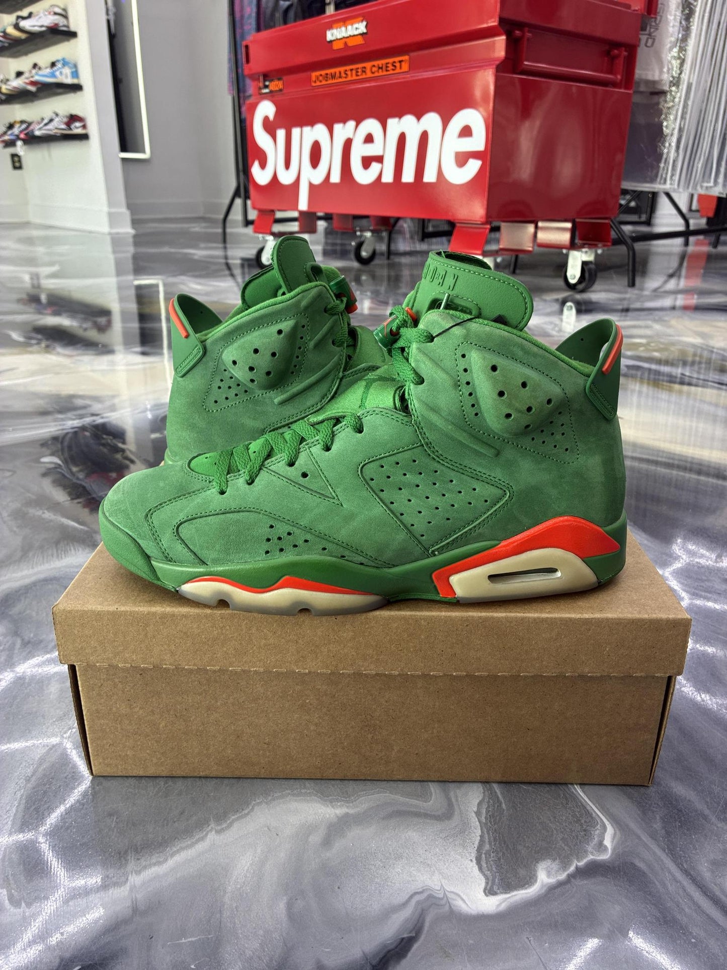 Jordan 6 "Gatorade Green" Used Size 12