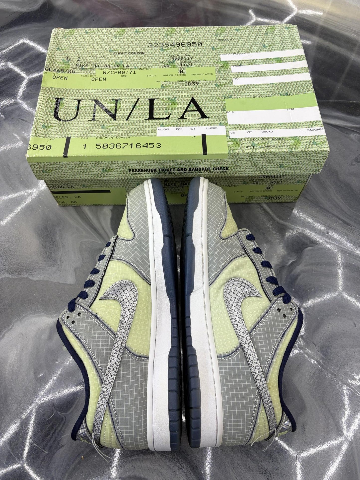 Nike Dunk Low Union "Pistachio" Used Size 10.5