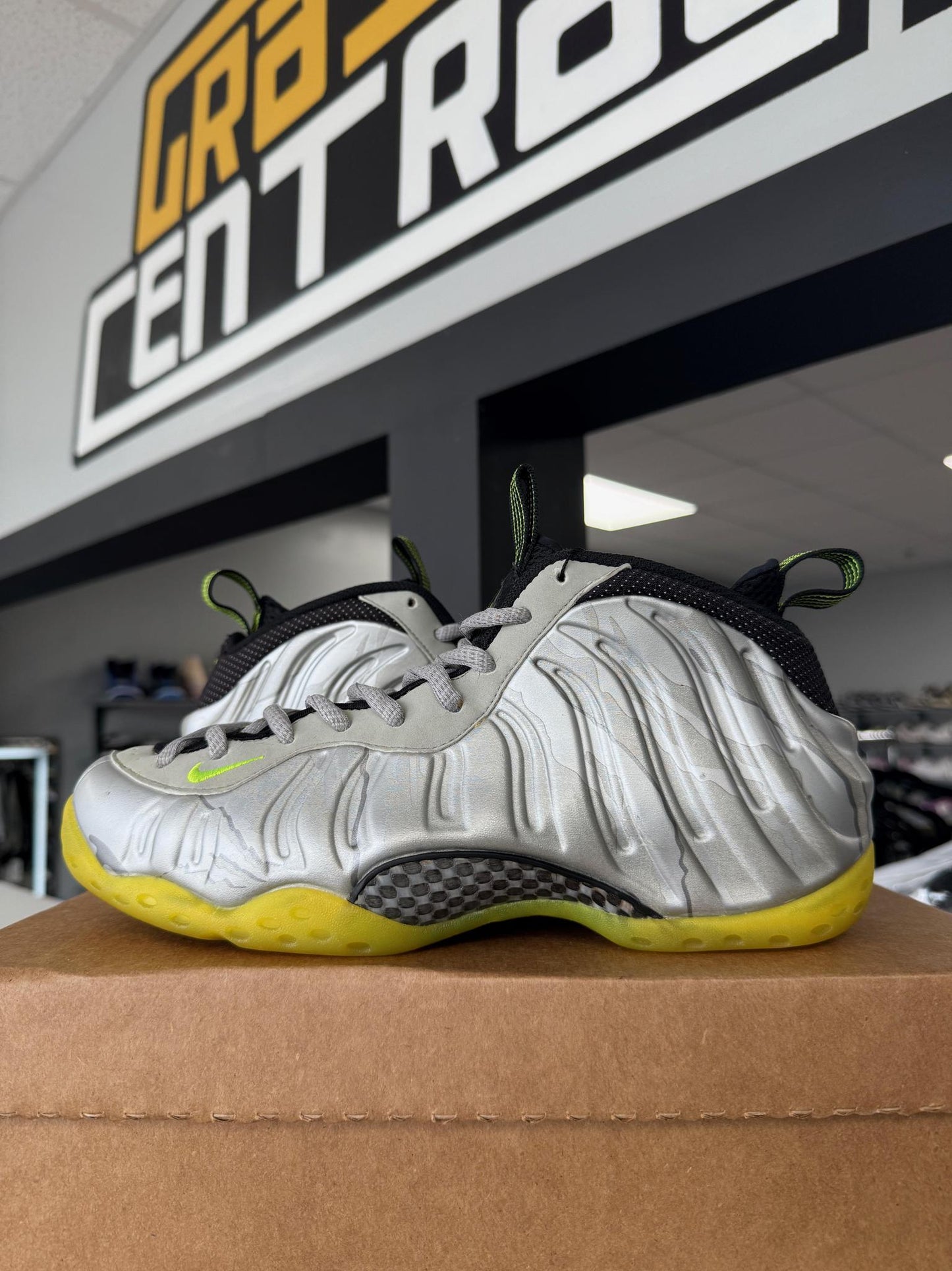 Nike Foamposite "Silver Volt Camo" Used Size 9