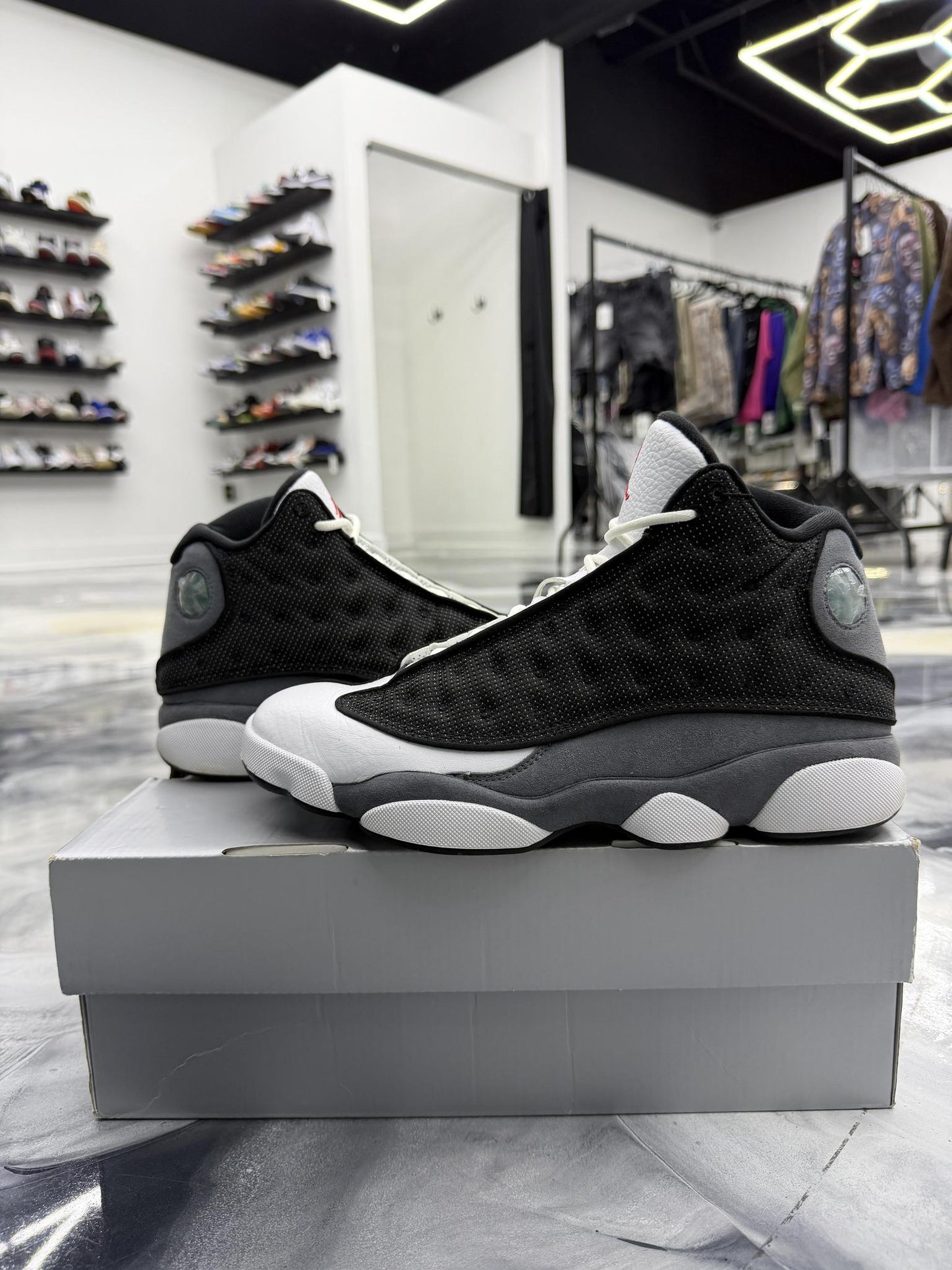 Jordan 13 Black Flint Used Size 8.5