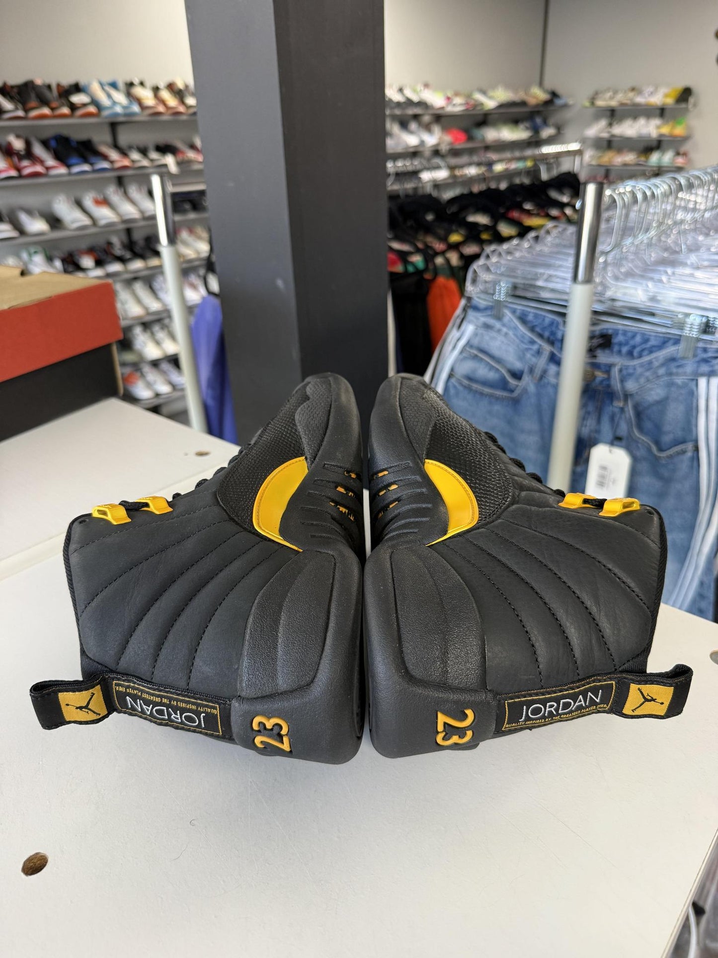 Jordan 12 "Reverse Taxi" Used Size 8