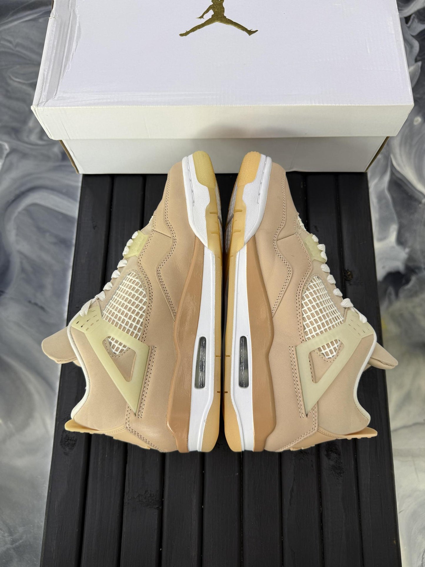 Jordan 4 "Shimmer" Used Size 7Y/8.5W