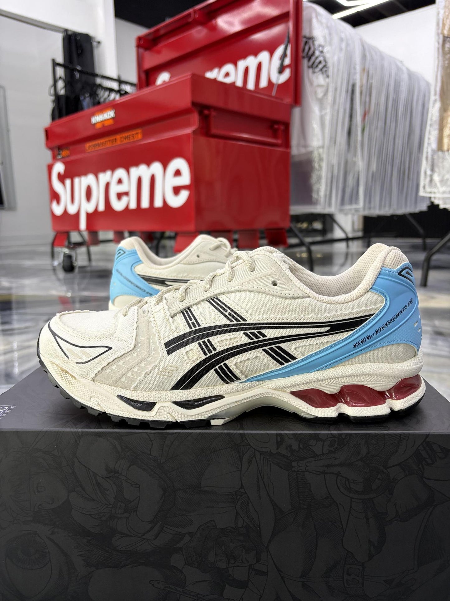 ASICS Gel-Kayano Kith "Marvel vs. Capcom Ryu" Used Size 10.5