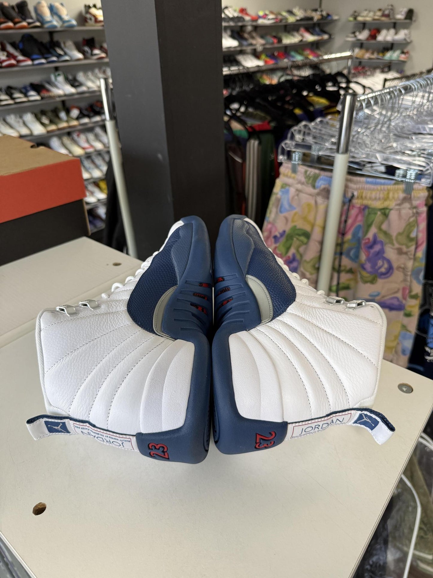 Jordan 12 "French Blue" Used Size 10.5