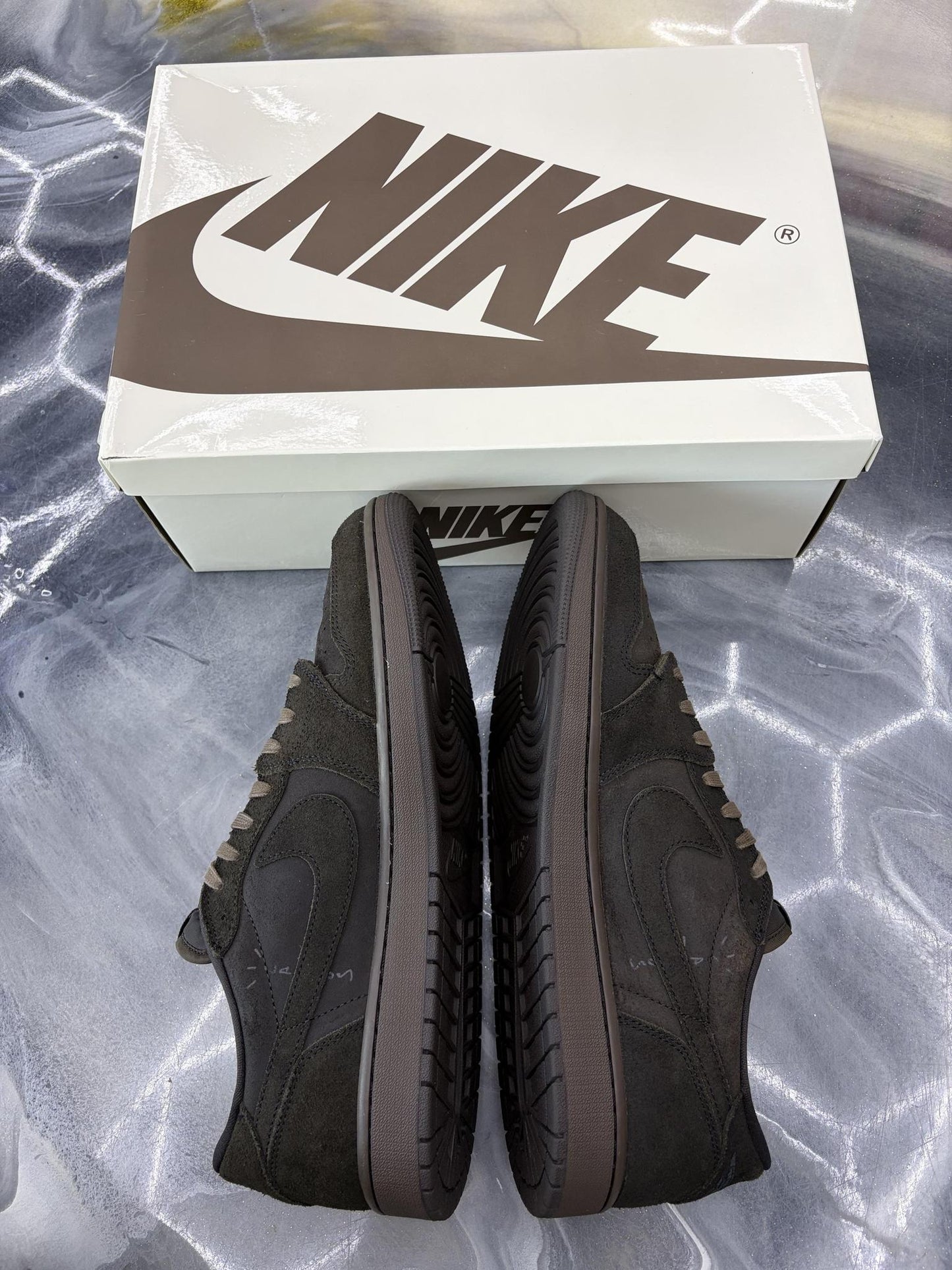 Jordan 1 Low X Travis Scott "Velvet" Used Size 13