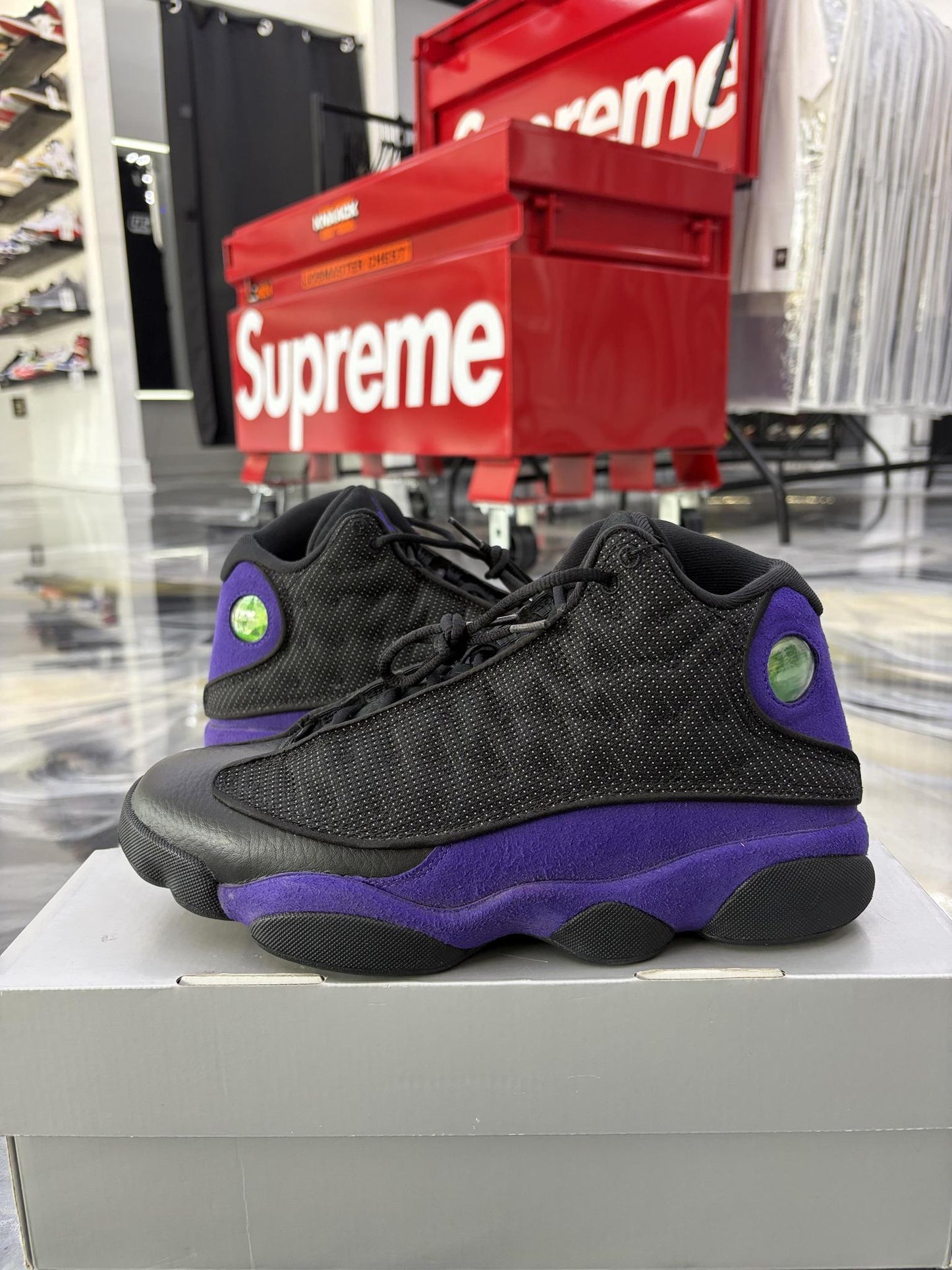 Jordan 13 "Court Purple" Used Size 9