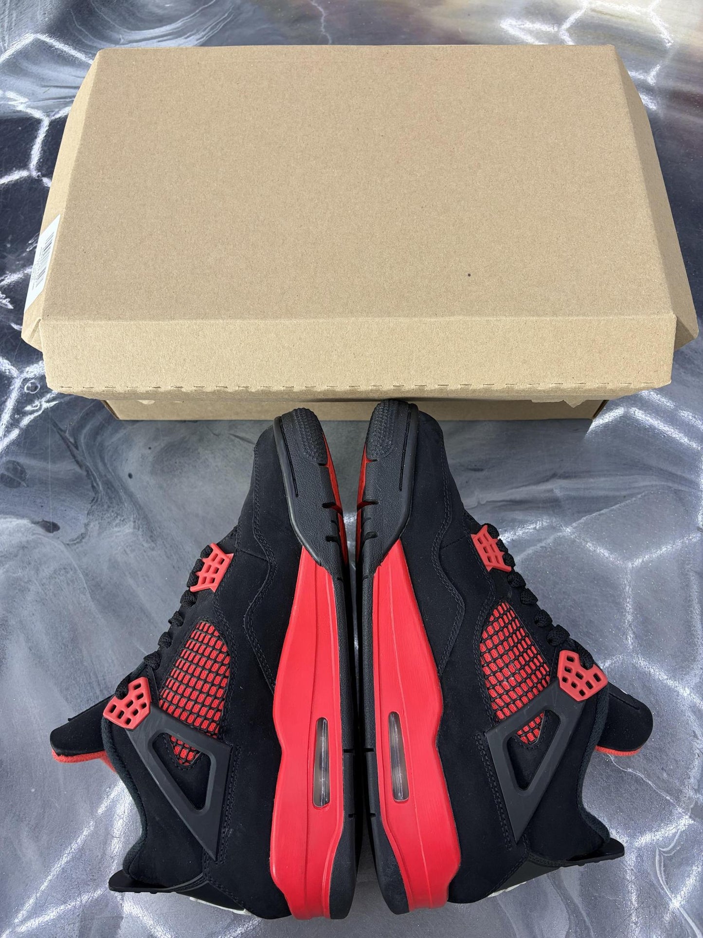 Jordan 4 "Red Thunder" Used Size 7.5