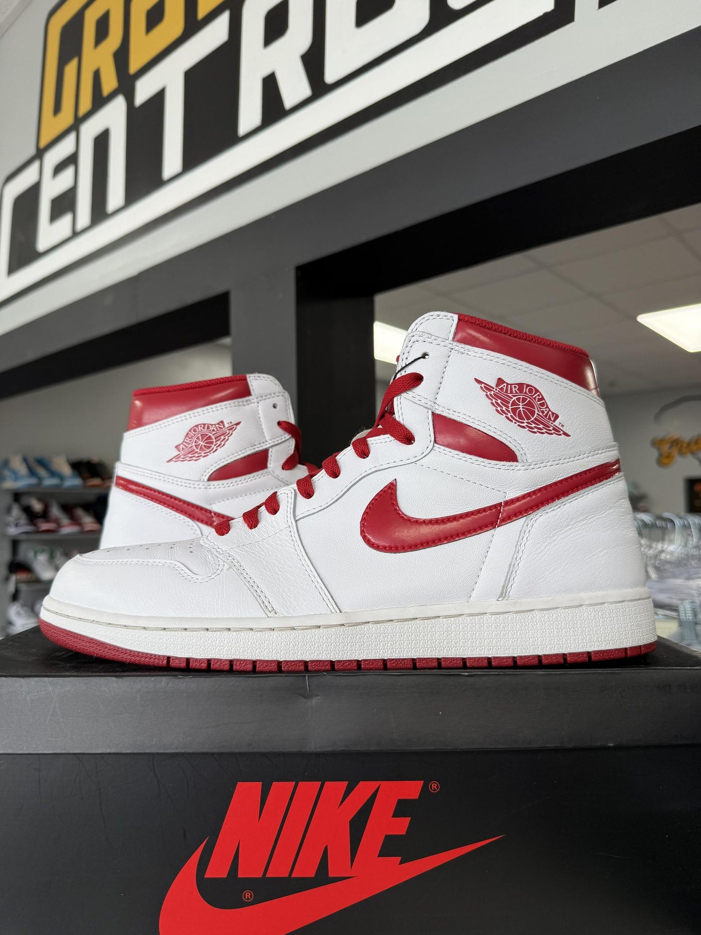Jordan 1 "Metallic Red" Used Size 13