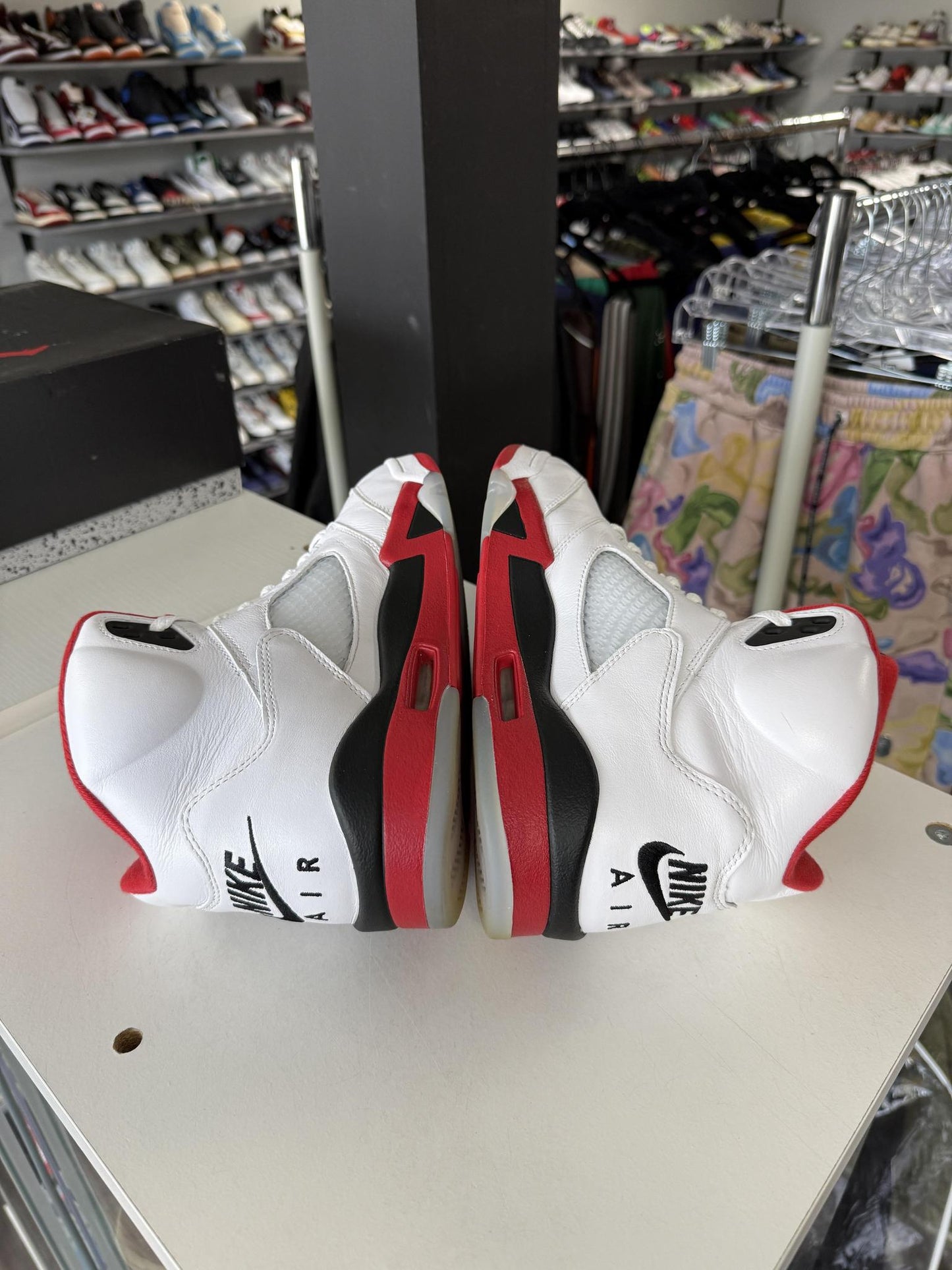 Jordan 5 "Fire Red" Used Size 10.5