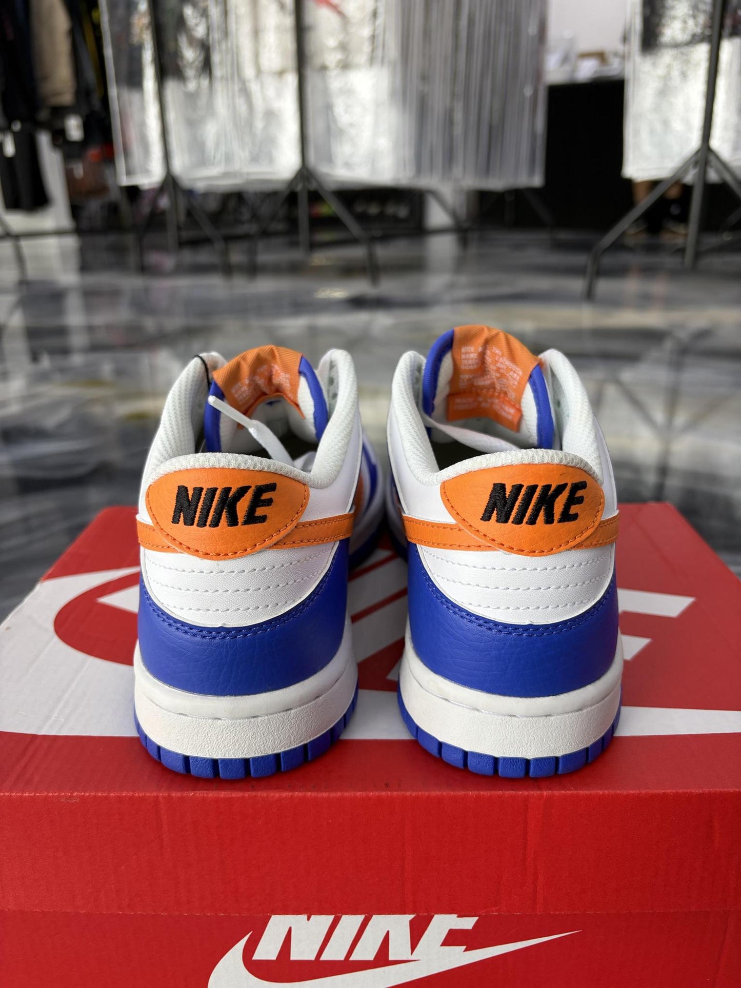 Nike Dunk Low "Knicks" Used Size 5.5Y/7W
