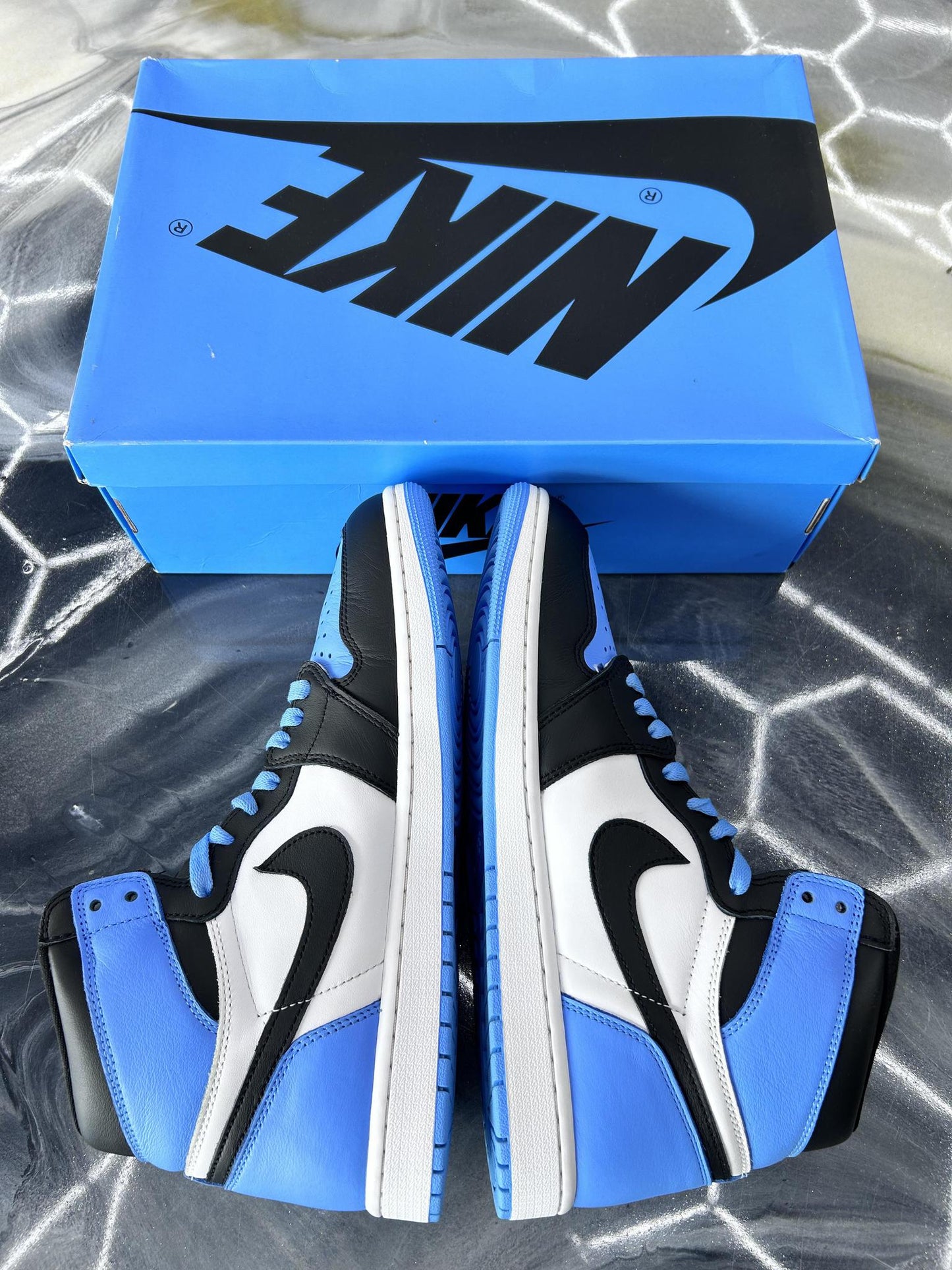 Jordan 1 "UNC Toe" Used Size 11.5