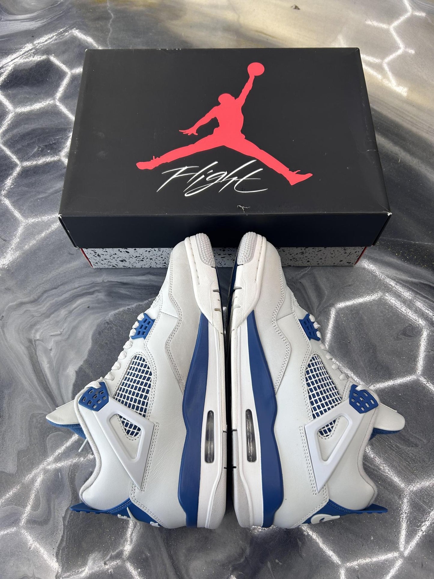 Jordan 4 "Military Blue" Used Size 9