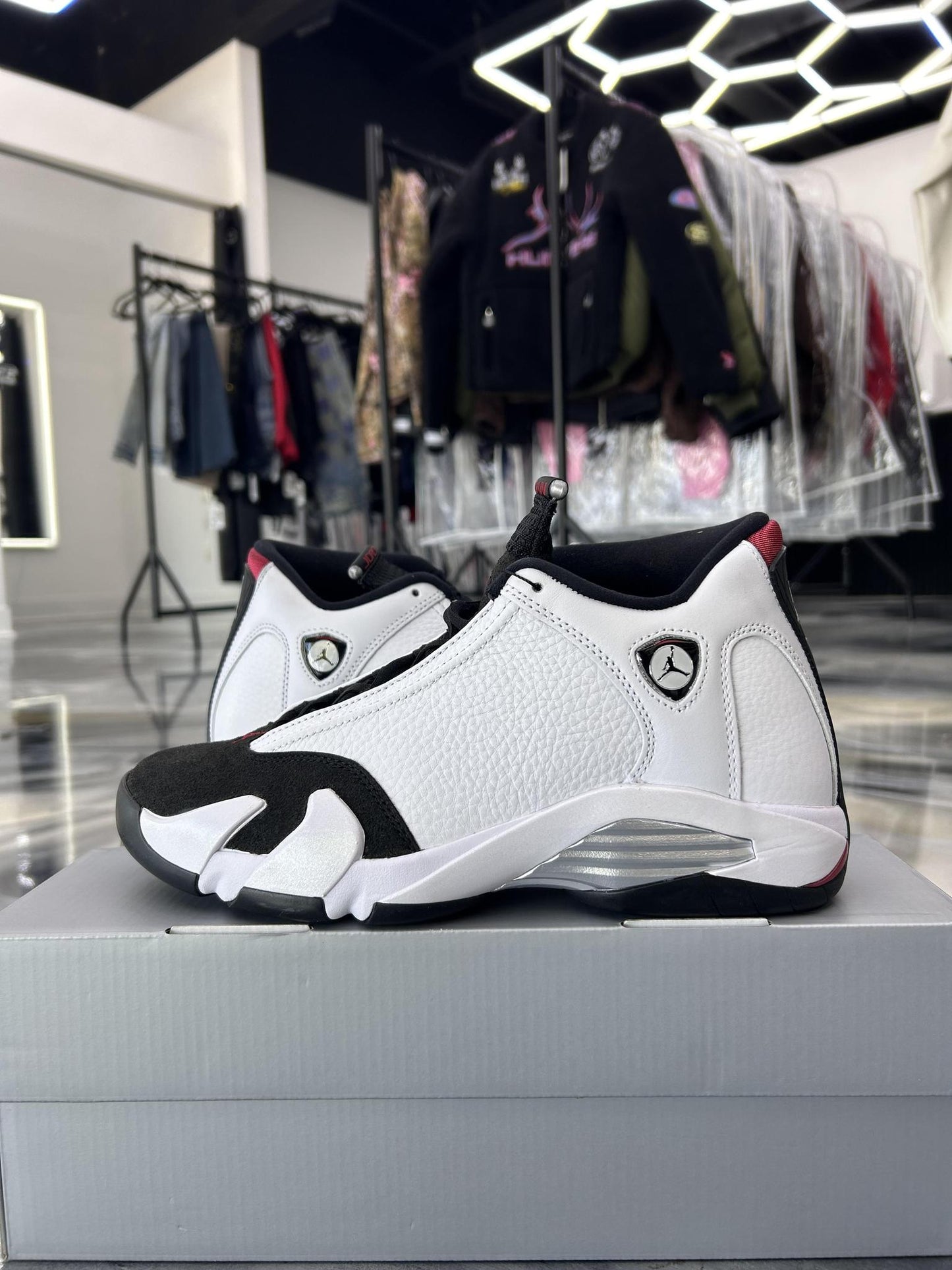 Jordan 14 "Black Toe" Used Size 8
