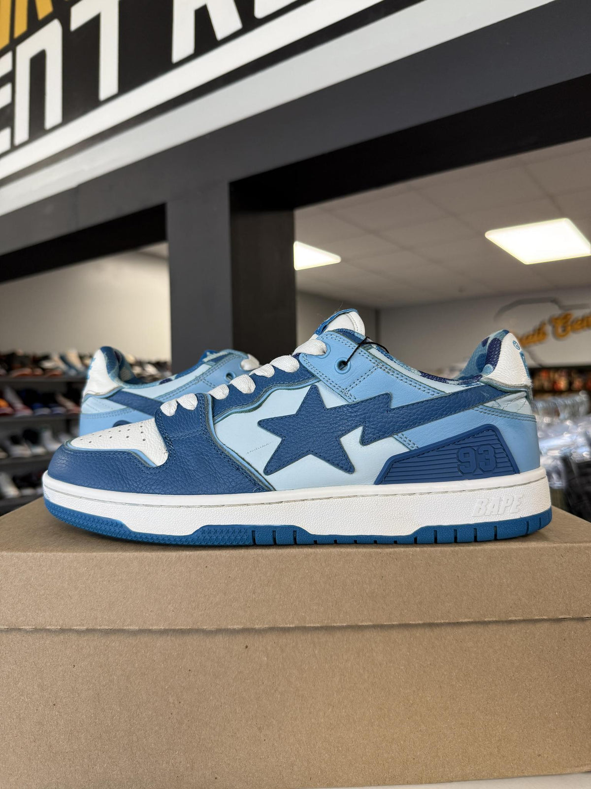 Bape Sk8 "Blue White" Used Size 9.5