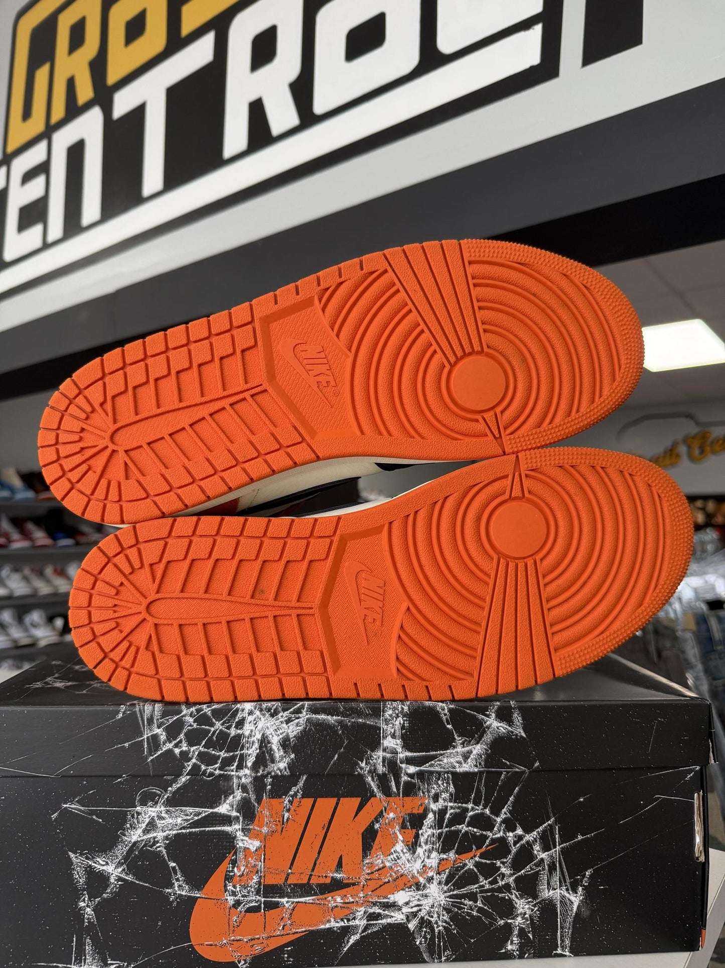 Jordan 1 "Shattered Backboard" Used Size 13