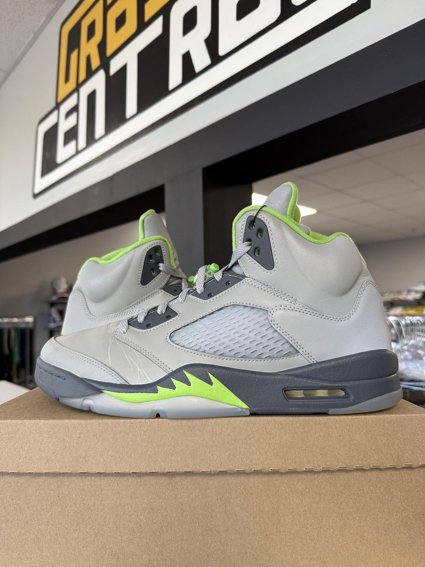 Jordan 5 "Green Bean" Used Size 13