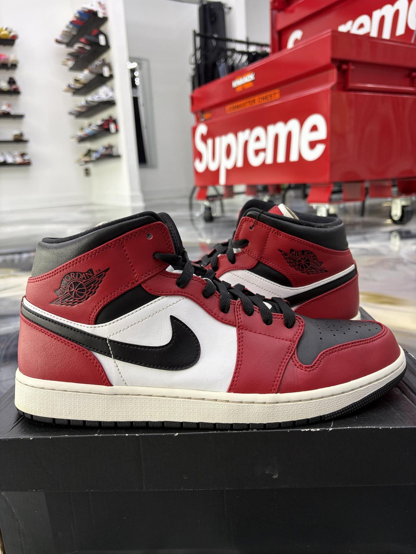 Jordan 1 Mid "Chicago Toe" Used Size 12